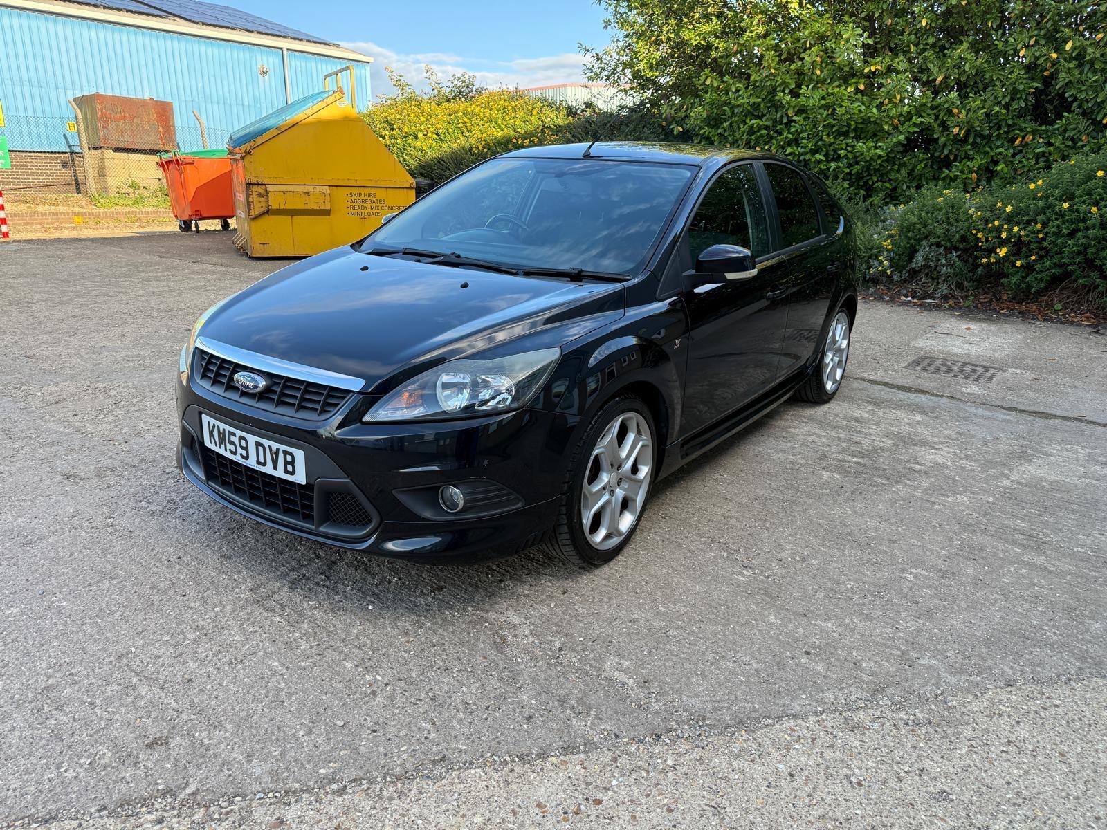 Ford Focus view 15