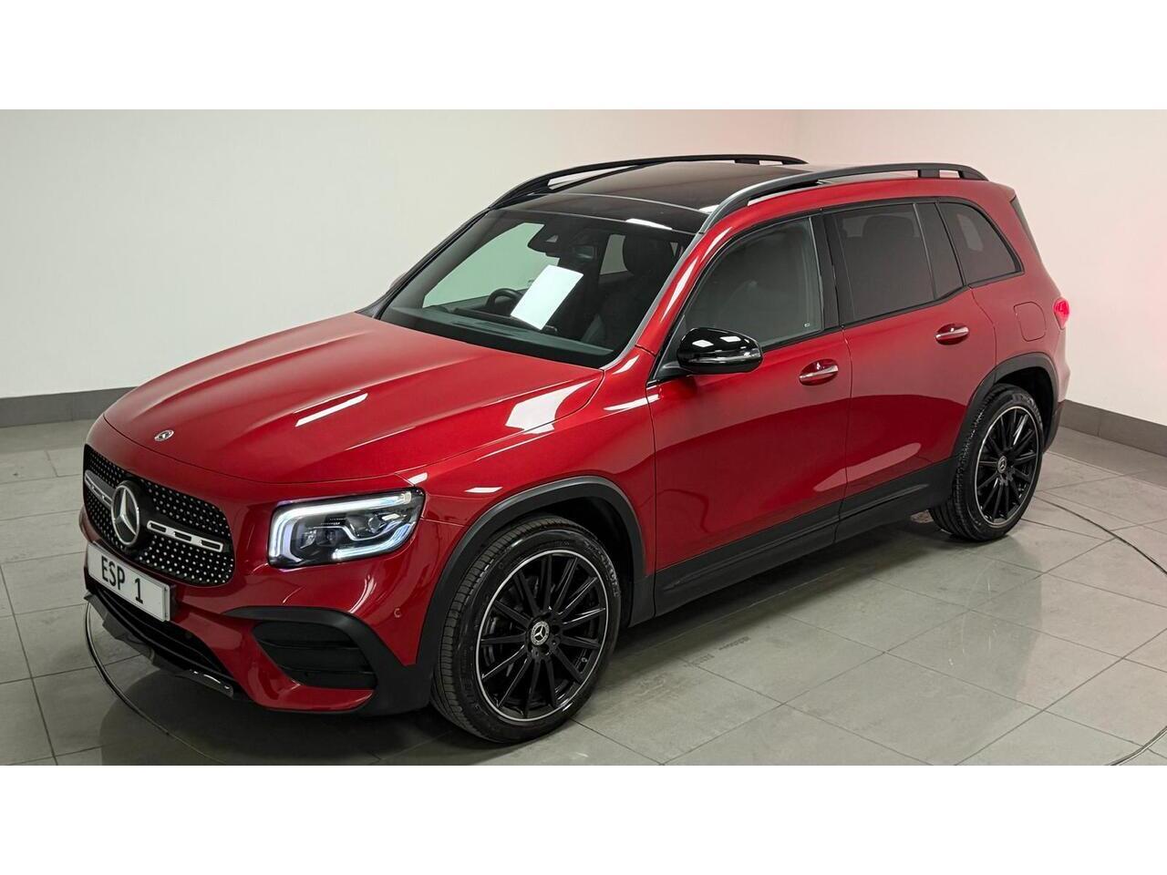 Mercedes-Benz GLB view 12