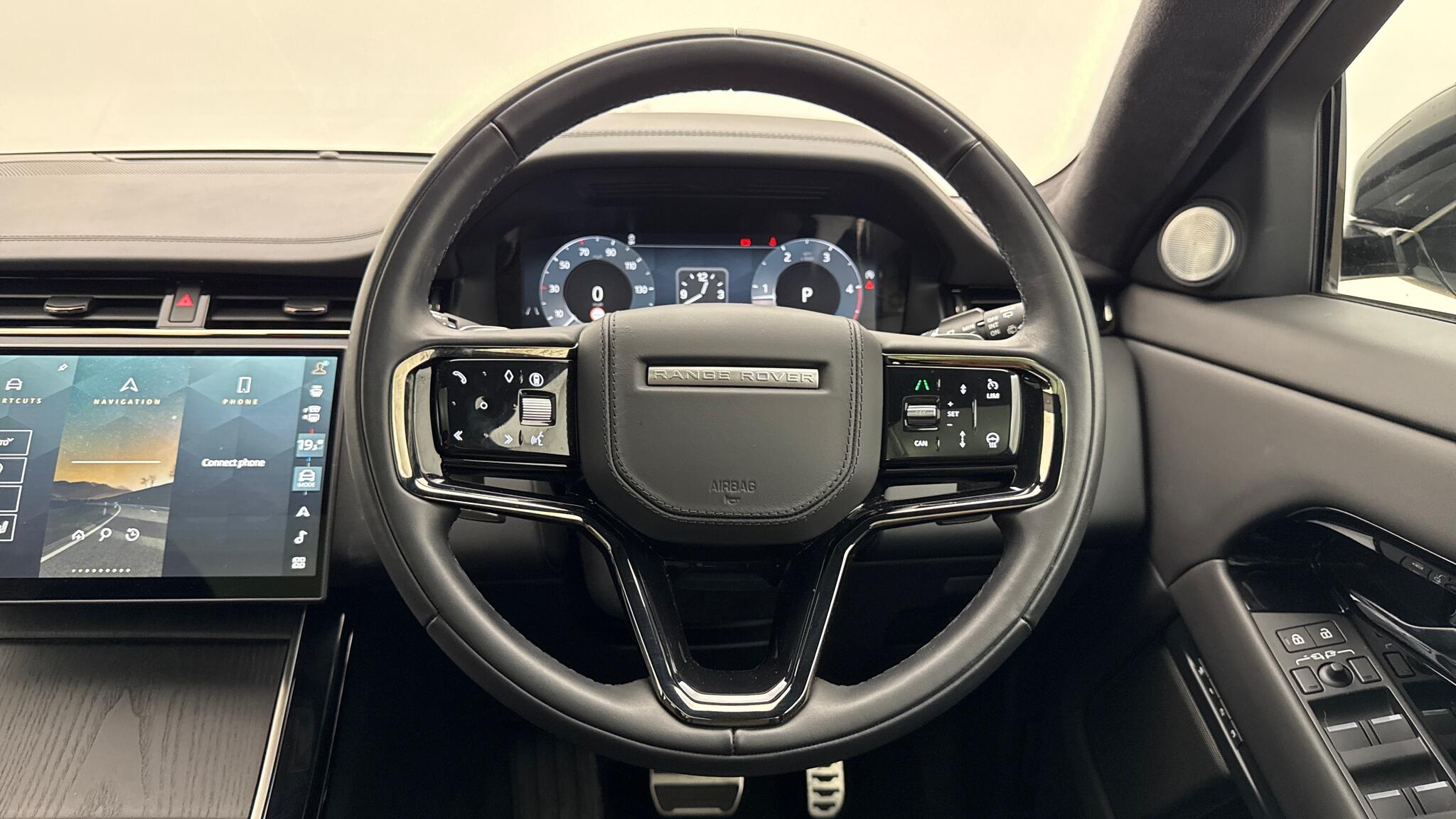 Land Rover Range Rover Evoque view 15