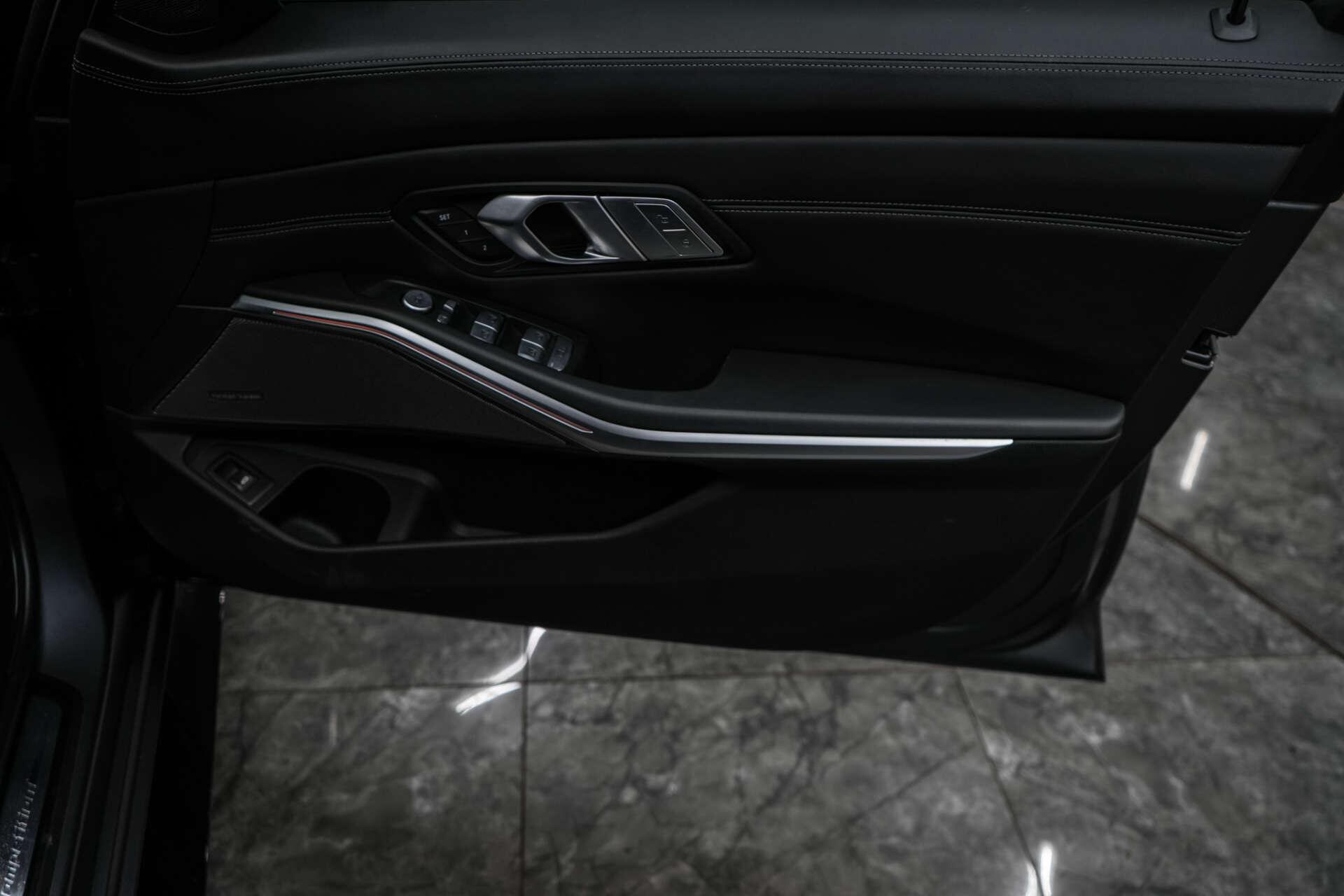 BMW M3 view 29