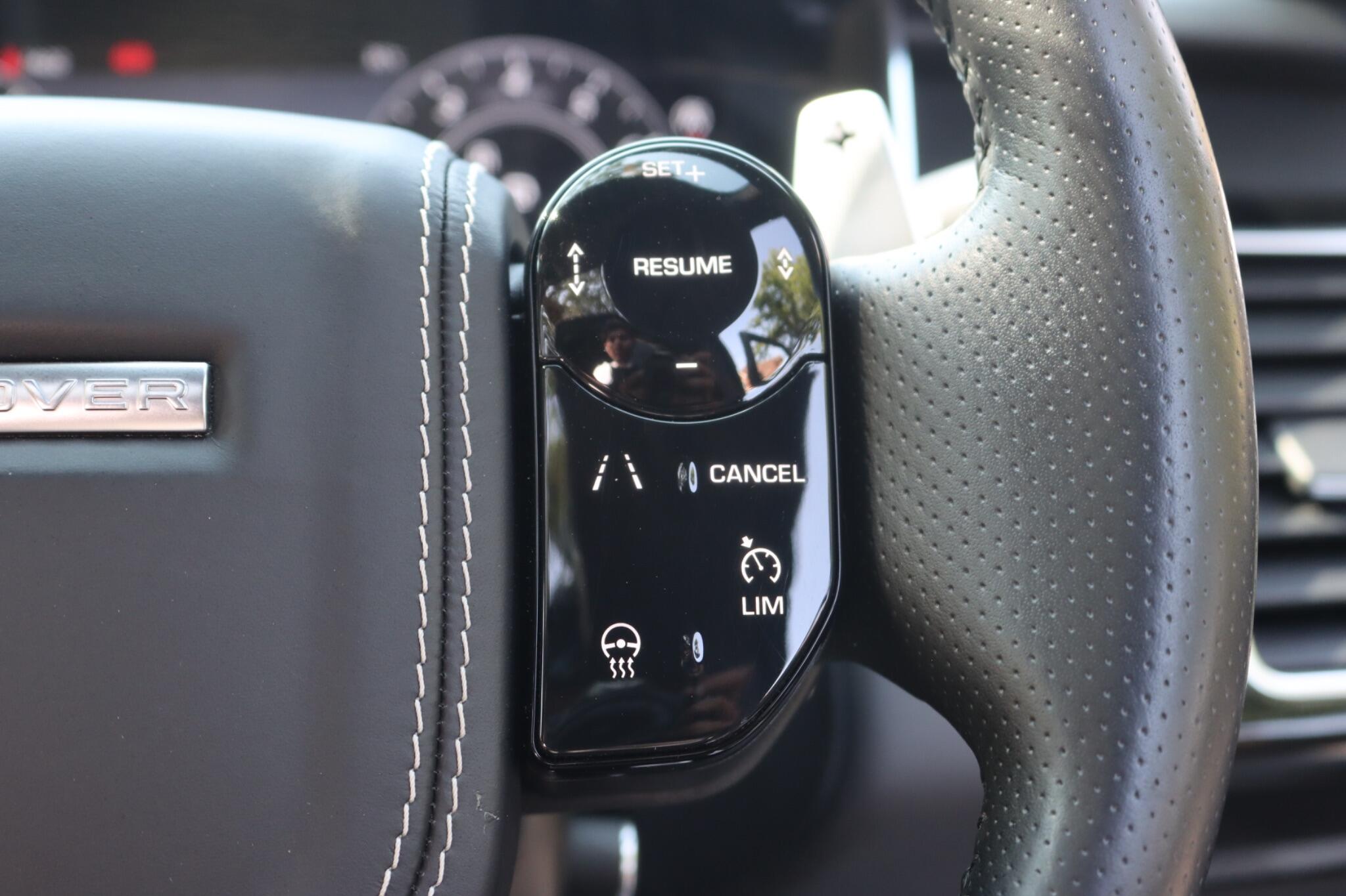 Land Rover Range Rover Sport view 80