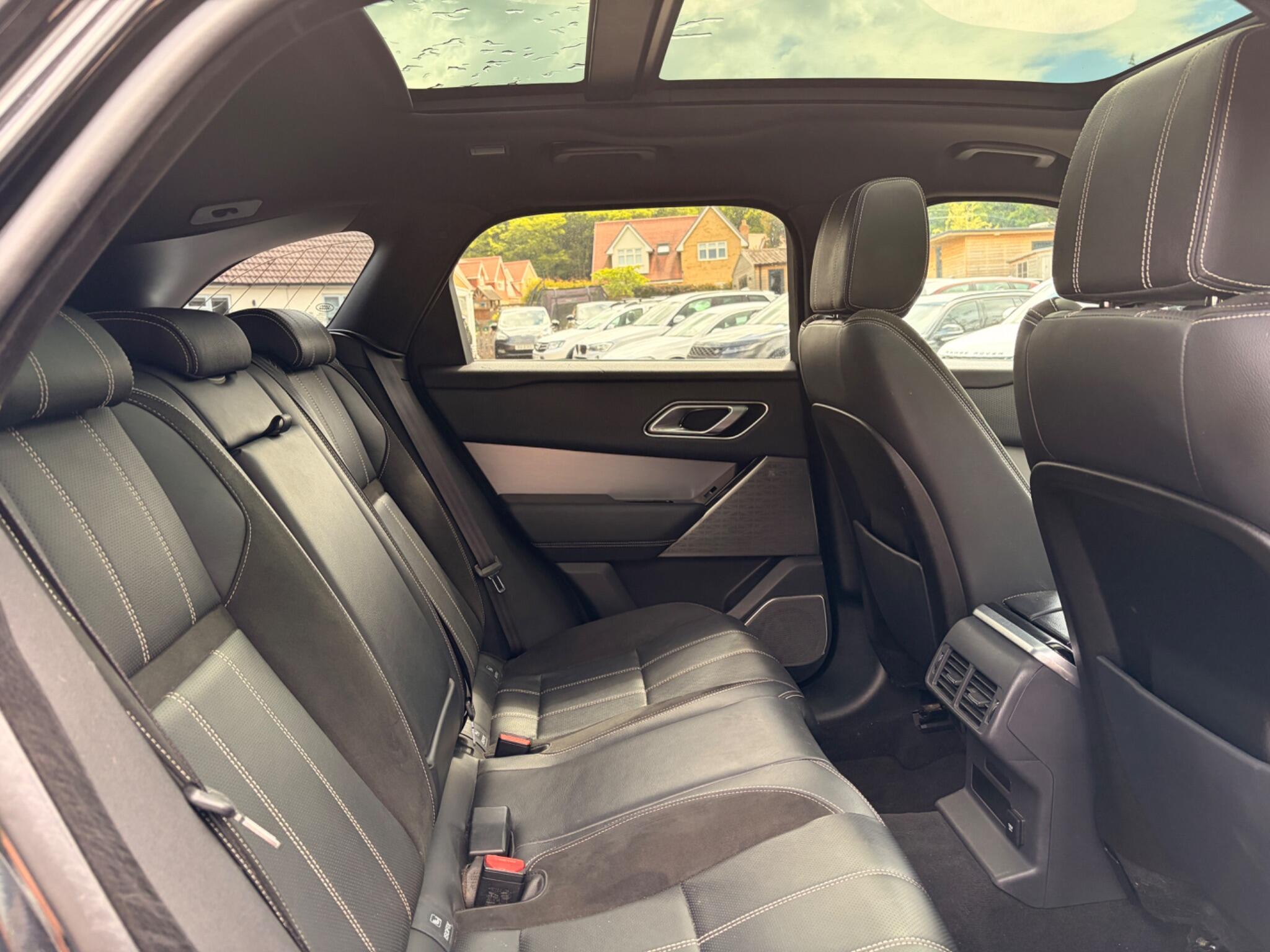 Land Rover Range Rover Velar view 21