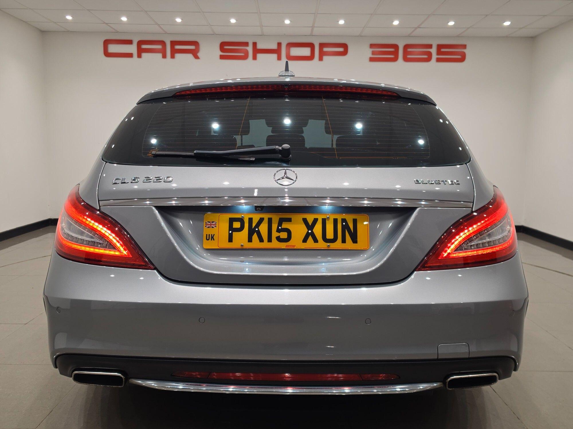 Mercedes-Benz CLS view 16