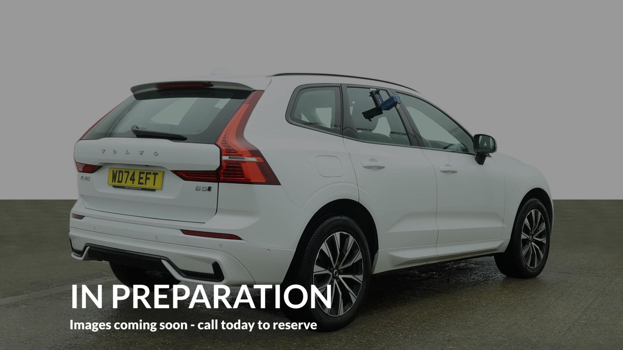 Volvo XC60 view 4