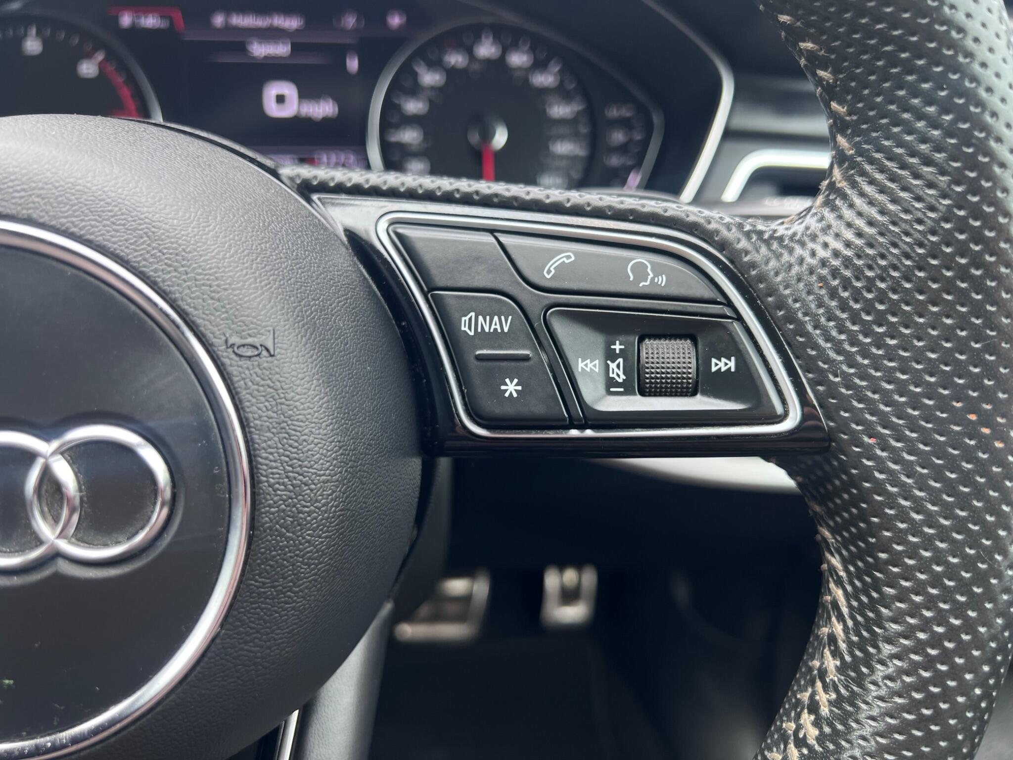 Audi A4 Avant view 21