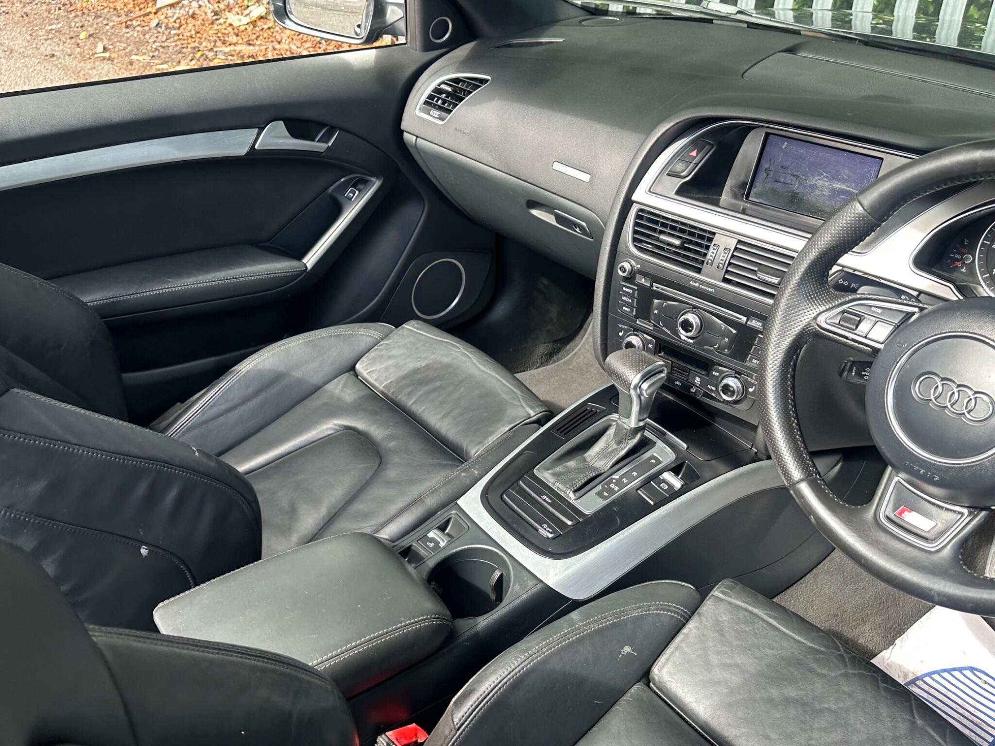 Audi A5 view 14