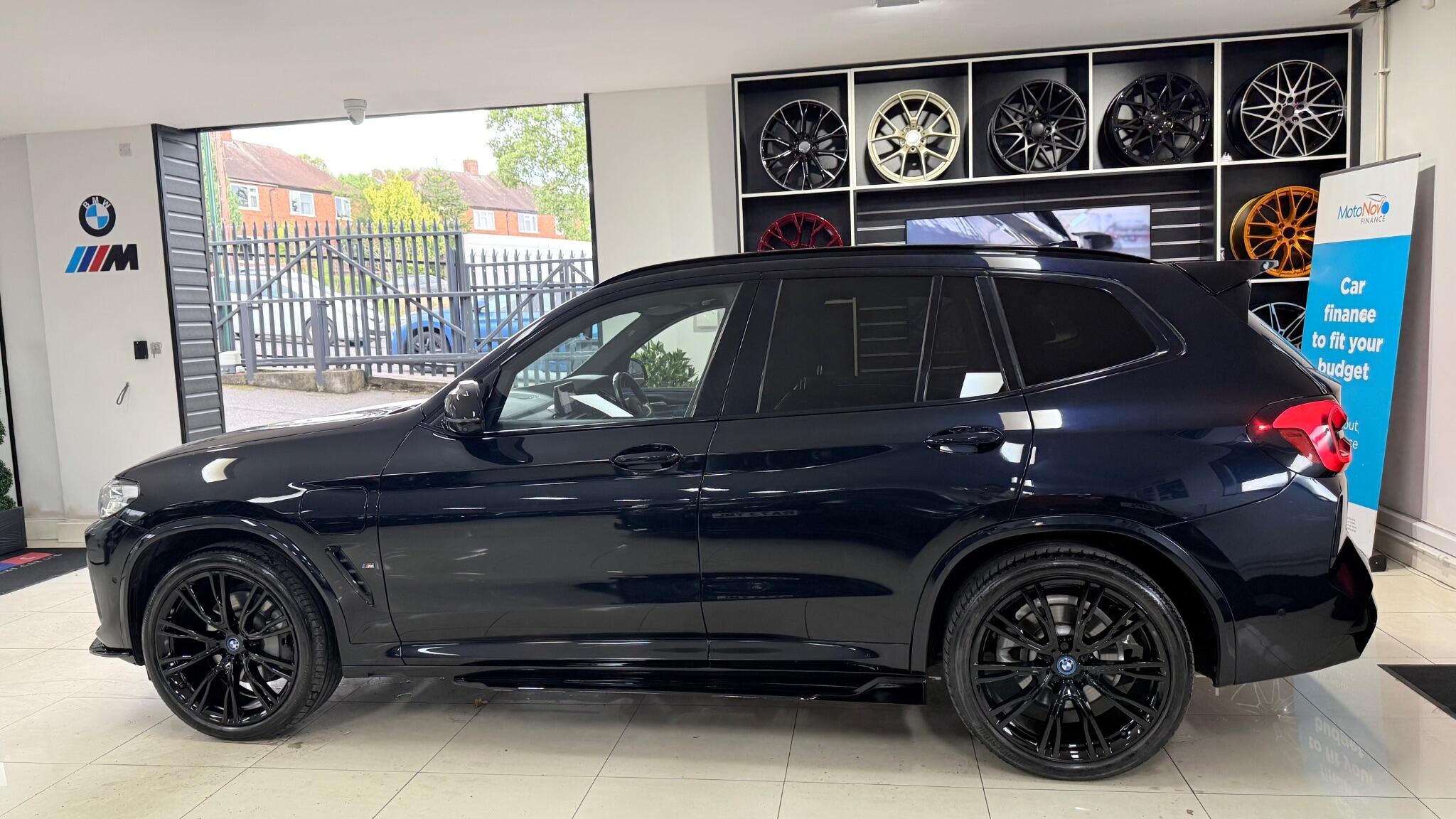 BMW X3 view 44