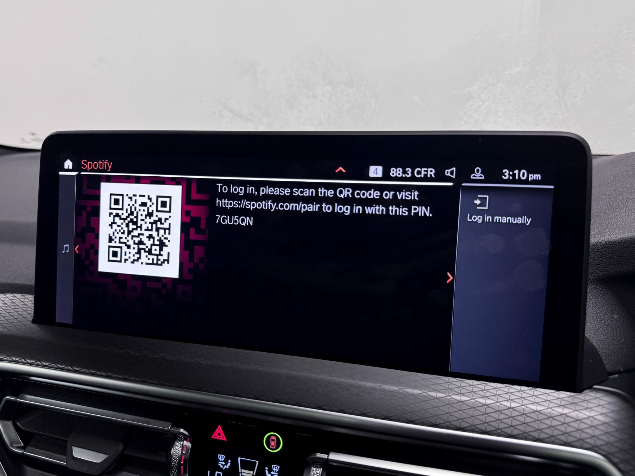 BMW X4 view 42