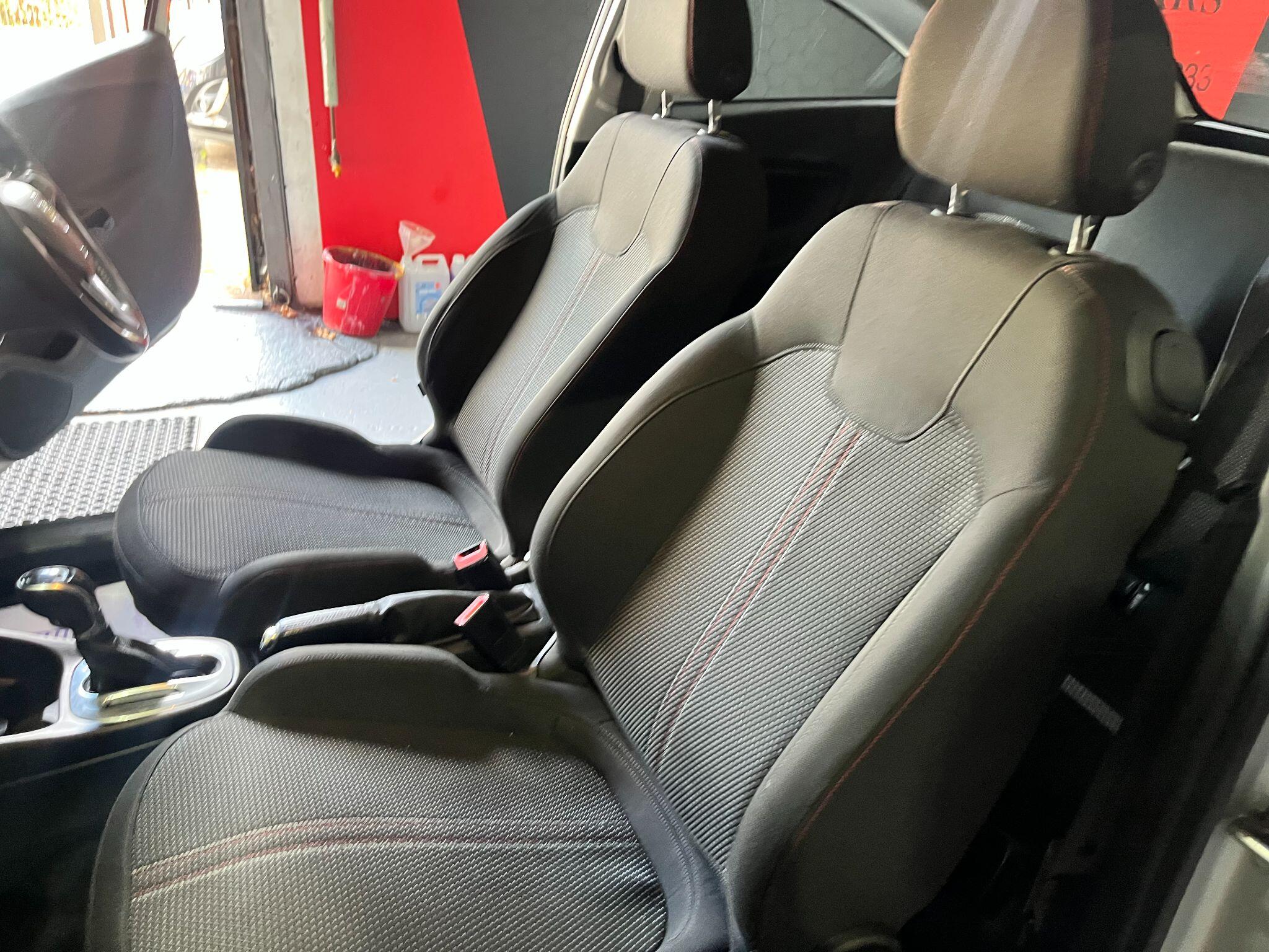 Vauxhall Corsa view 29