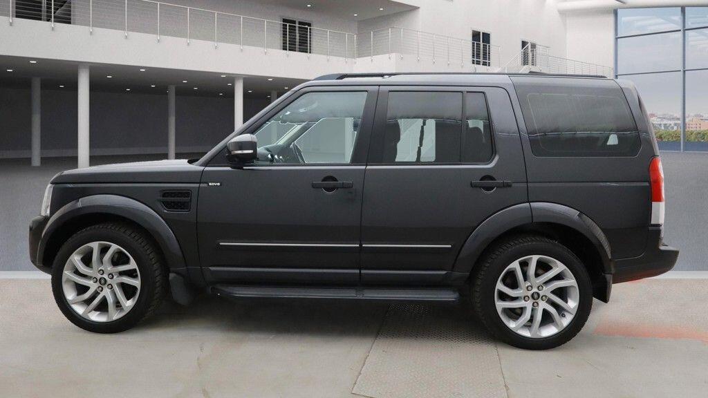 Land Rover Discovery 4 view 7