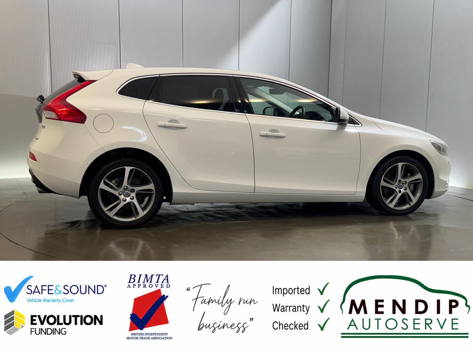 Volvo V40 view 29