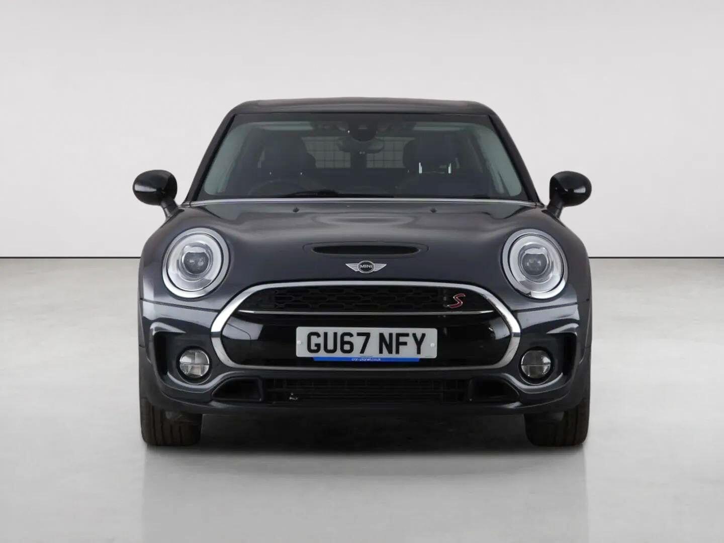 Mini Clubman view 5