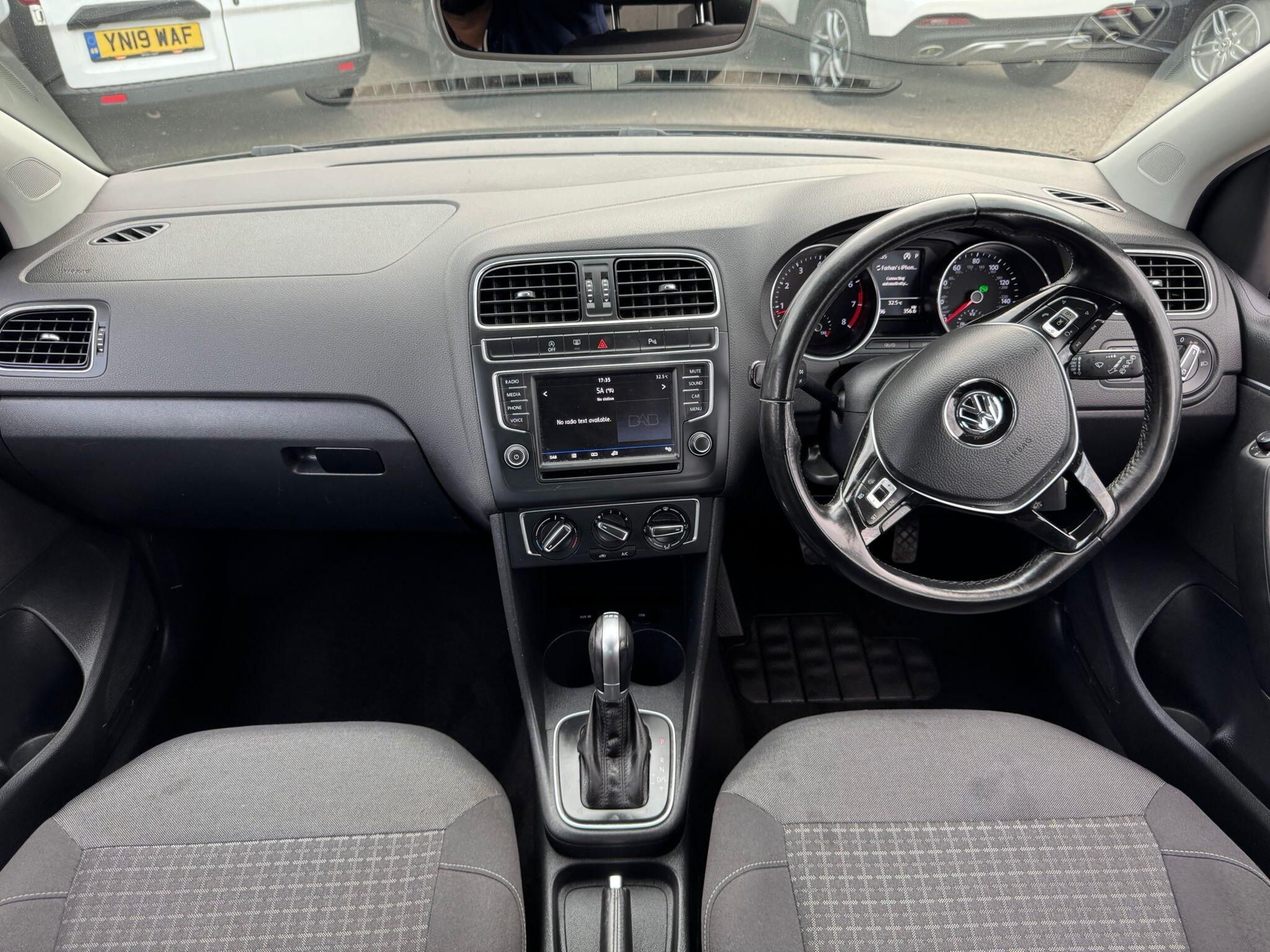 Volkswagen Polo view 34
