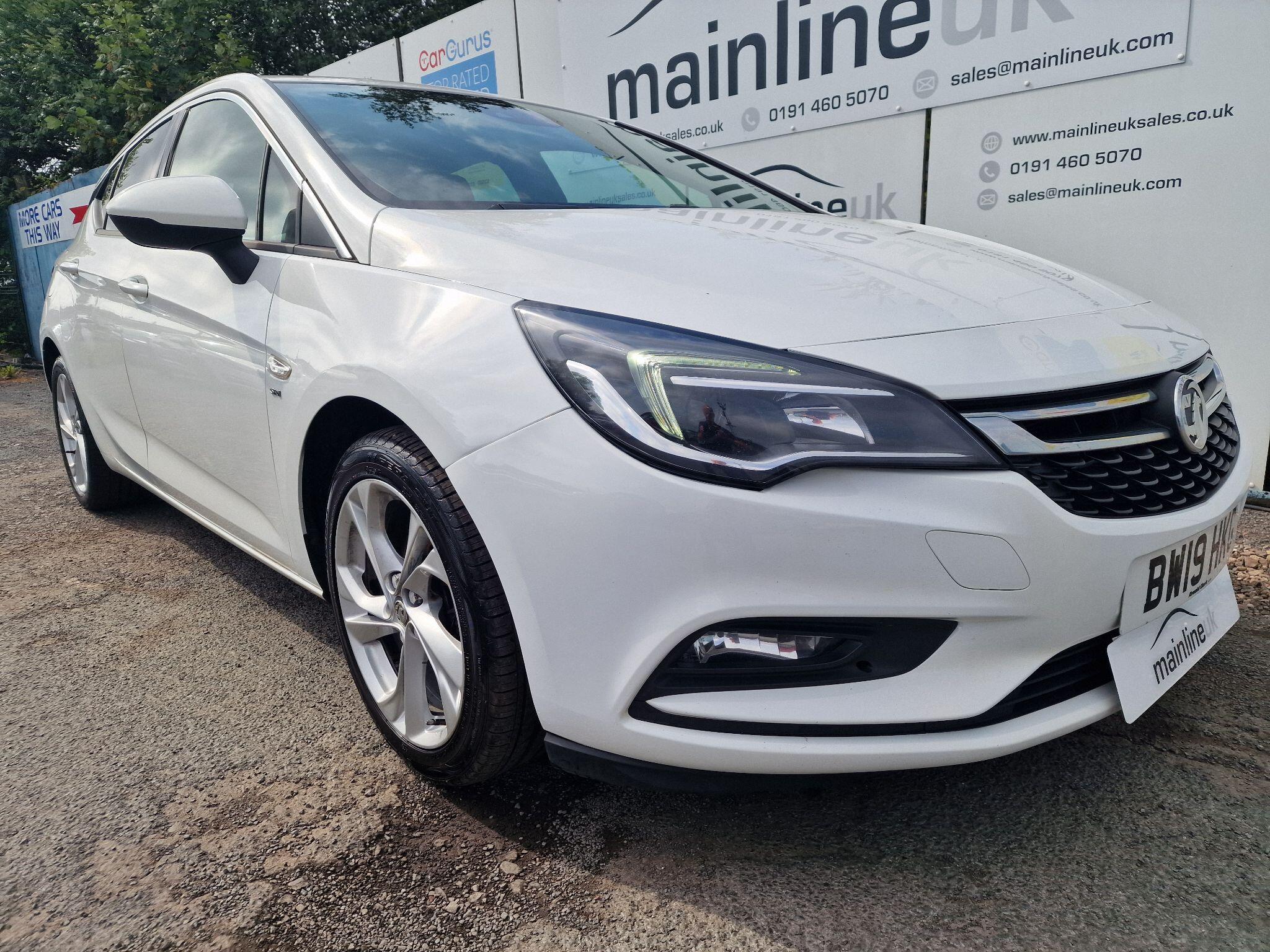 Vauxhall Astra view 7