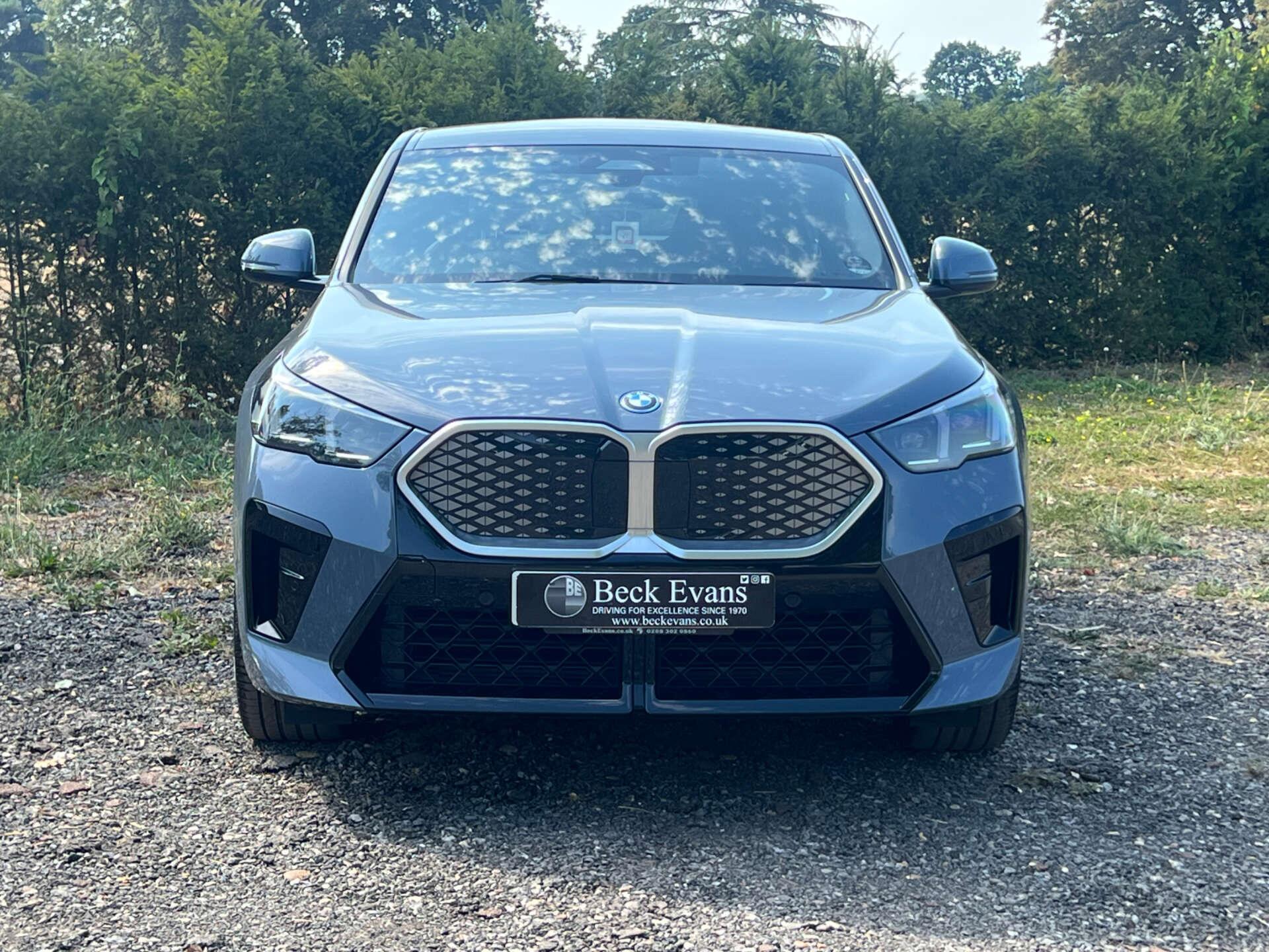 BMW Ix2 view 2