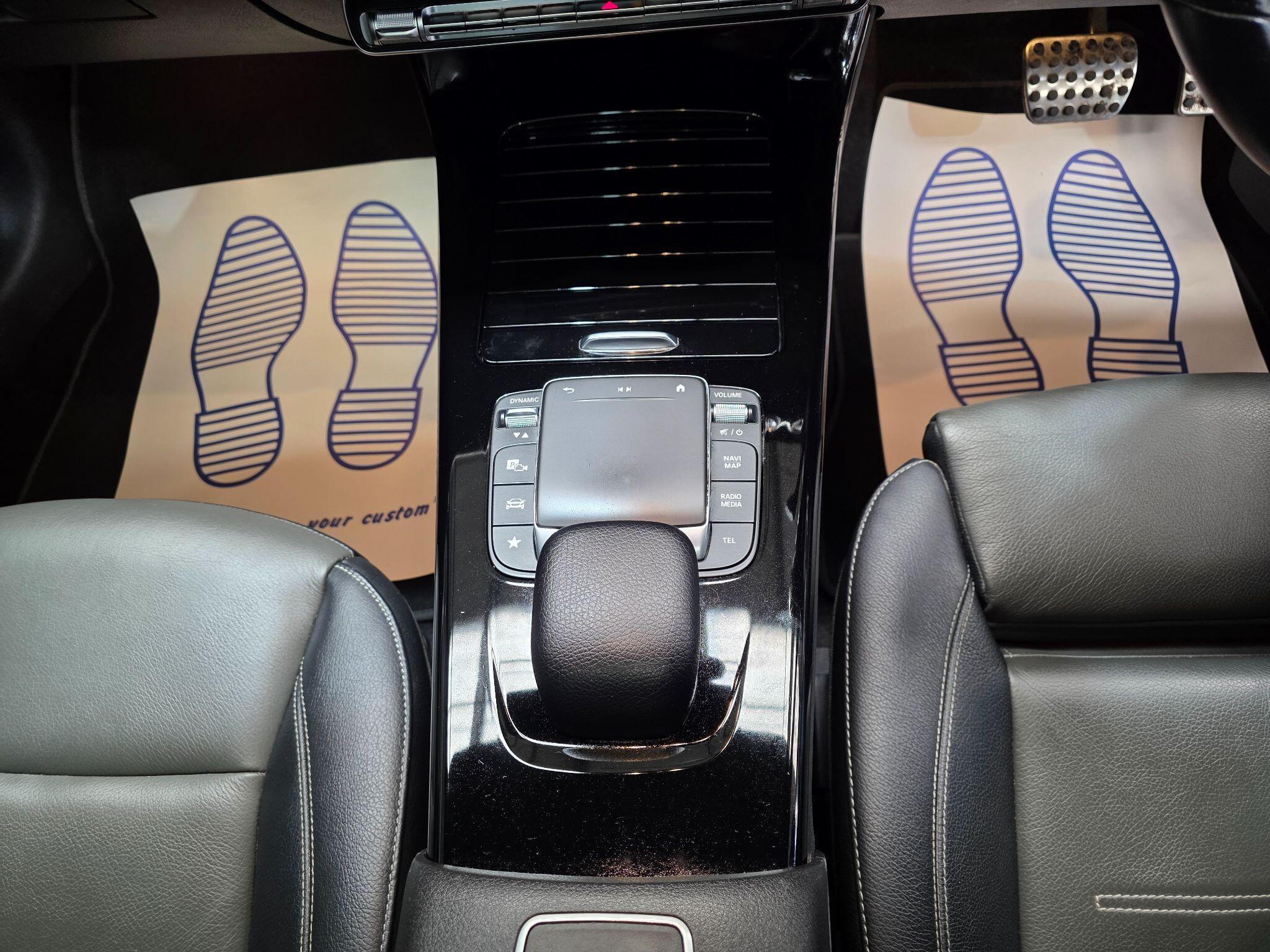 Mercedes-Benz Cla view 12