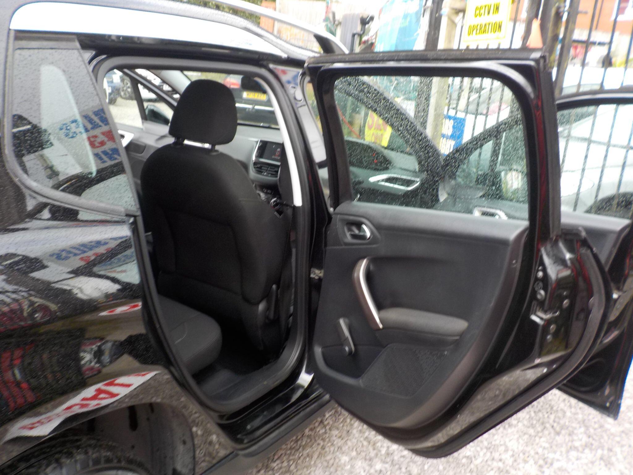 Peugeot 2008 1.6 BlueHDi Active Euro 6 5dr