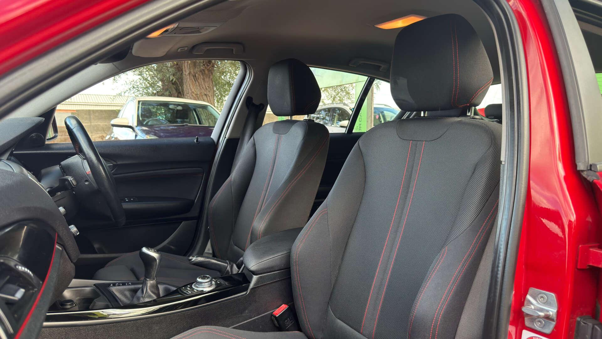 BMW 1 Series view 13