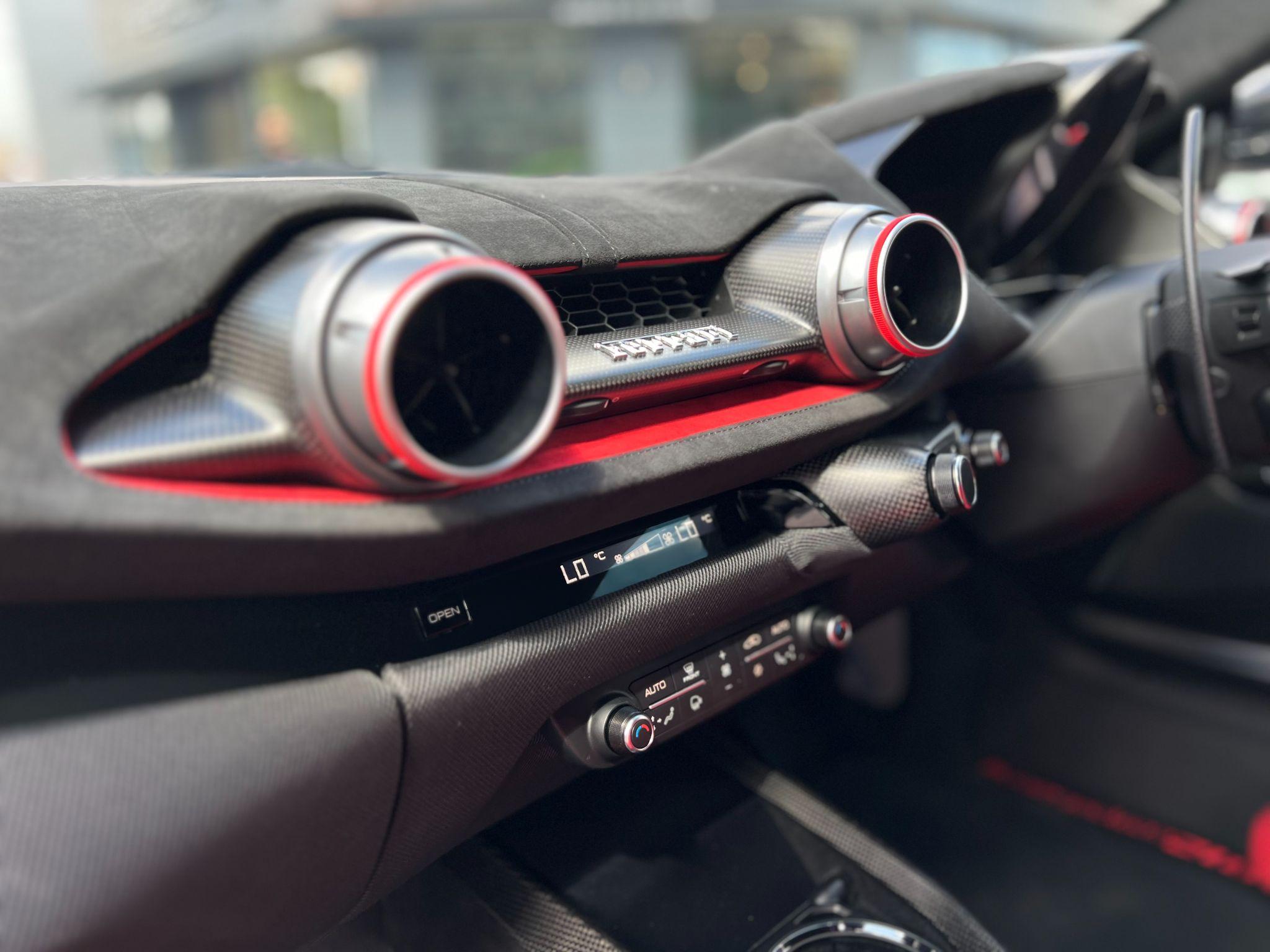 Ferrari 812 view 31