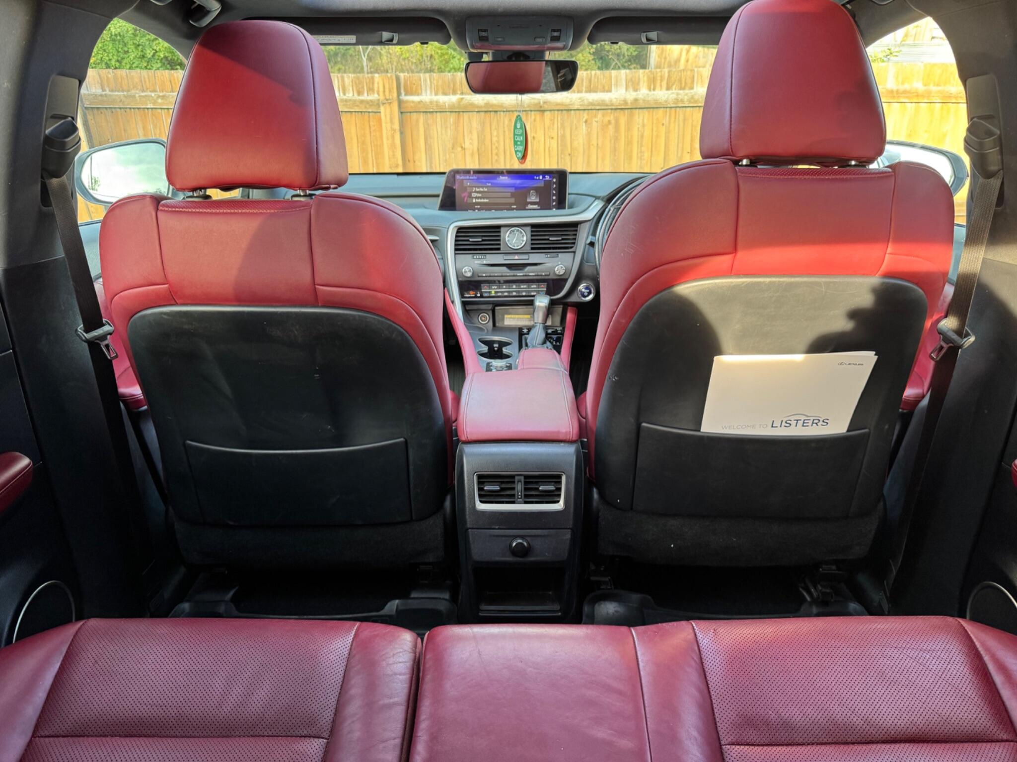 Lexus RX view 28