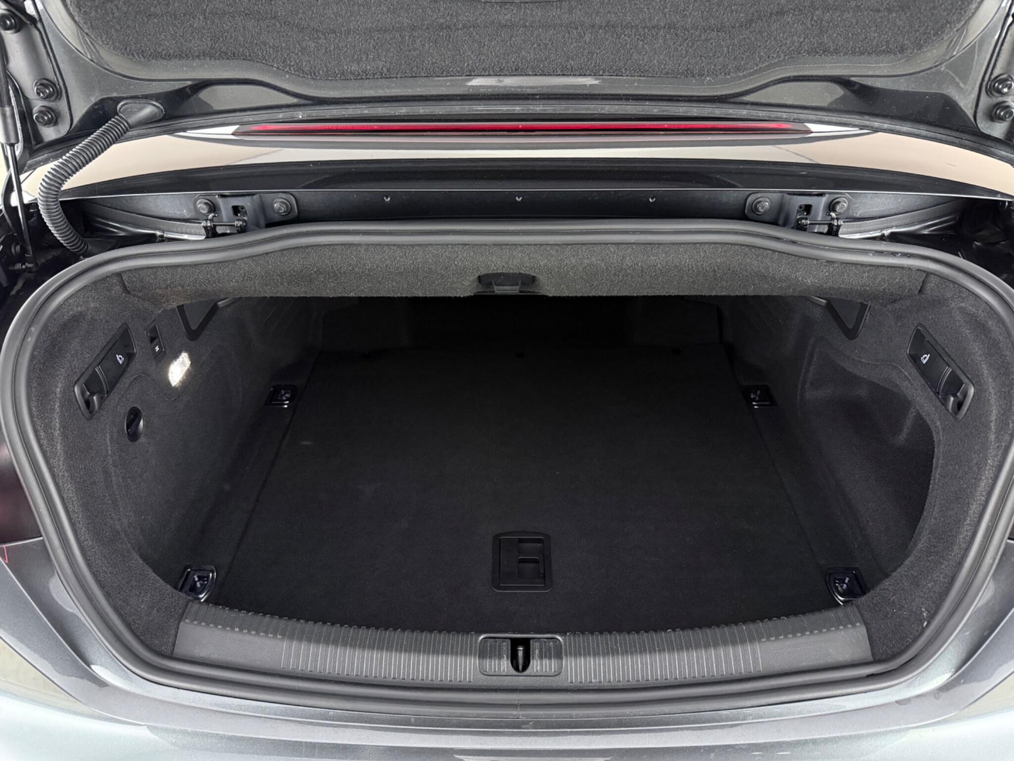 Audi A5 view 13