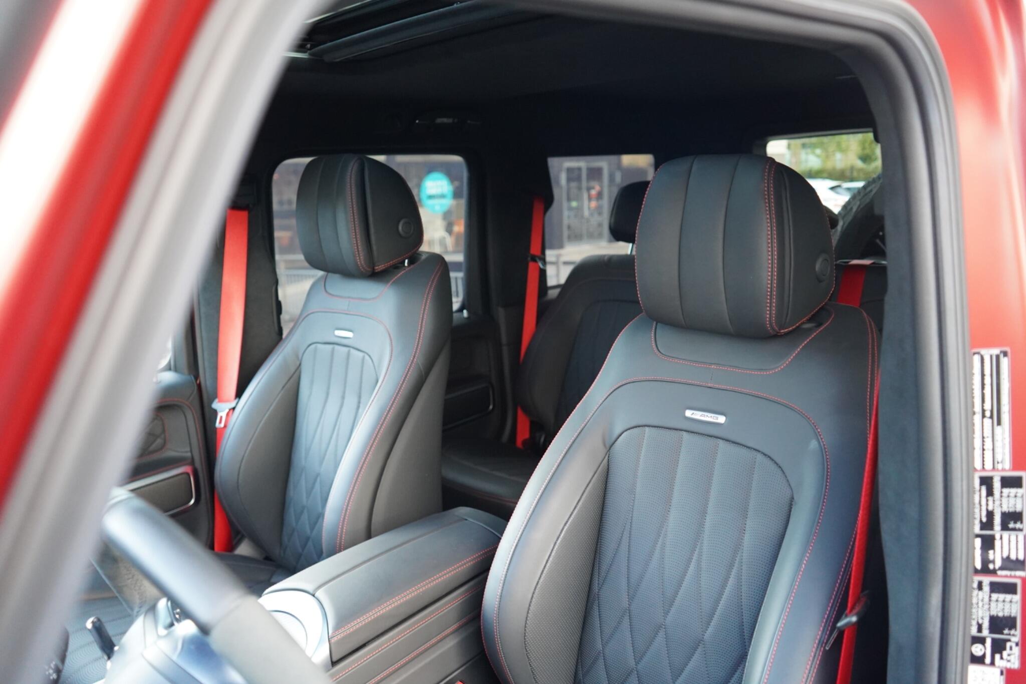 Mercedes-Benz G-Class view 3