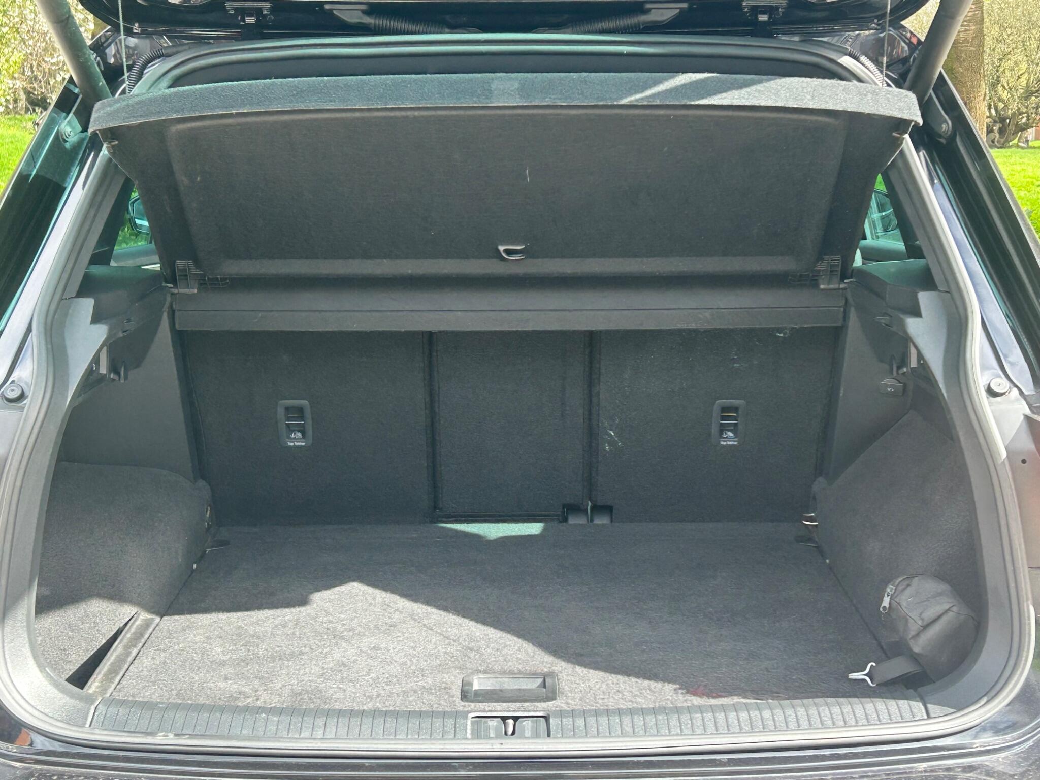 Volkswagen Tiguan view 49