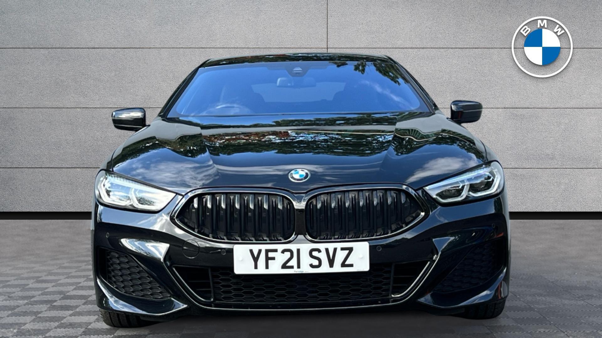 BMW 8 Series view 16