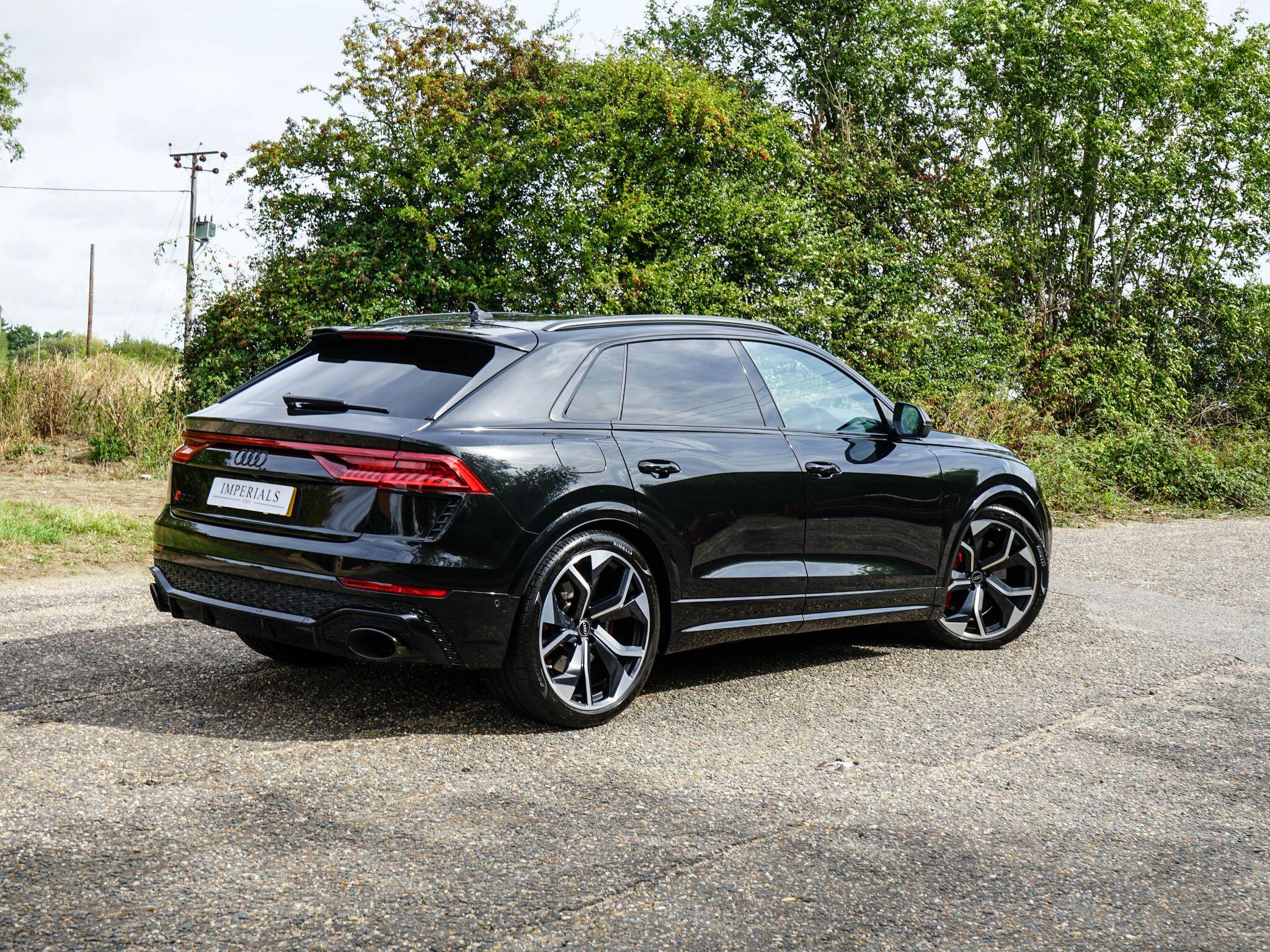 Audi RSQ8 view 4