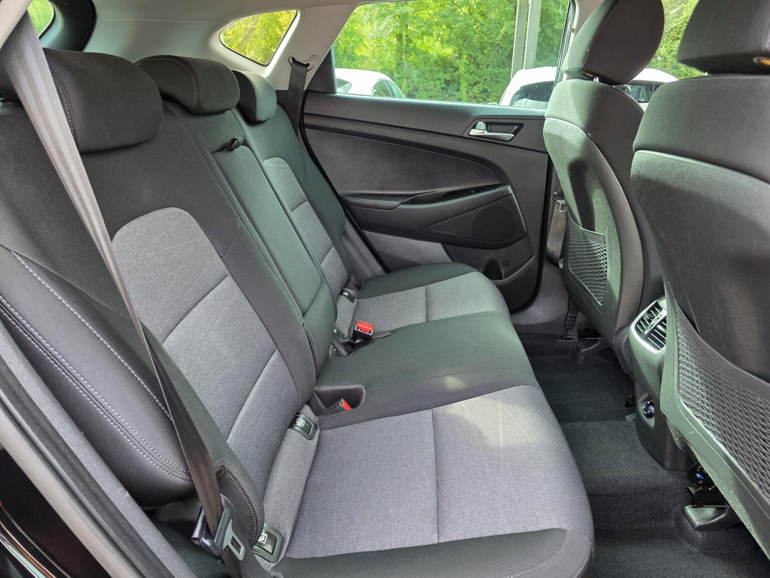 Hyundai Tucson view 24