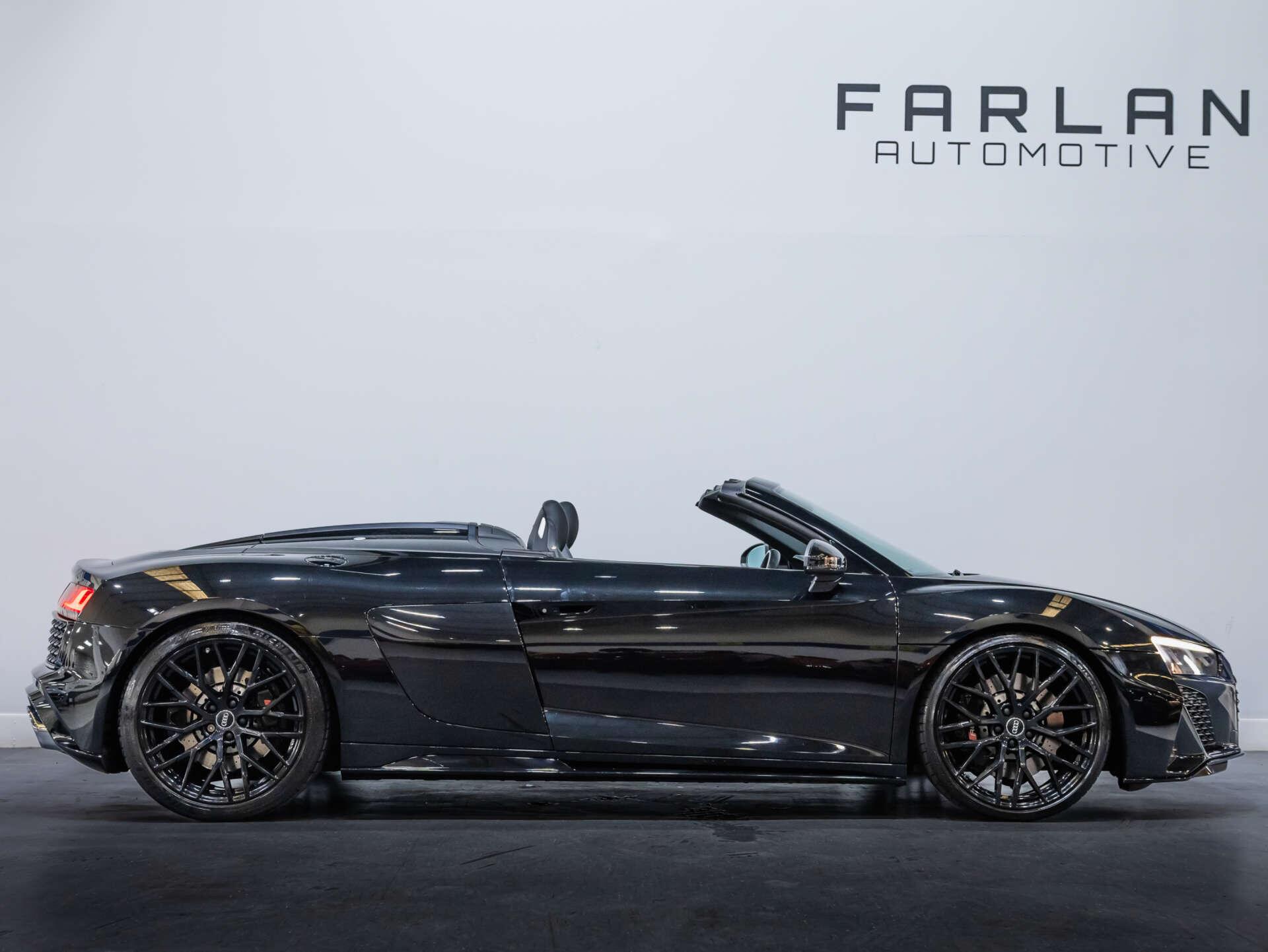 Audi R8 view 28