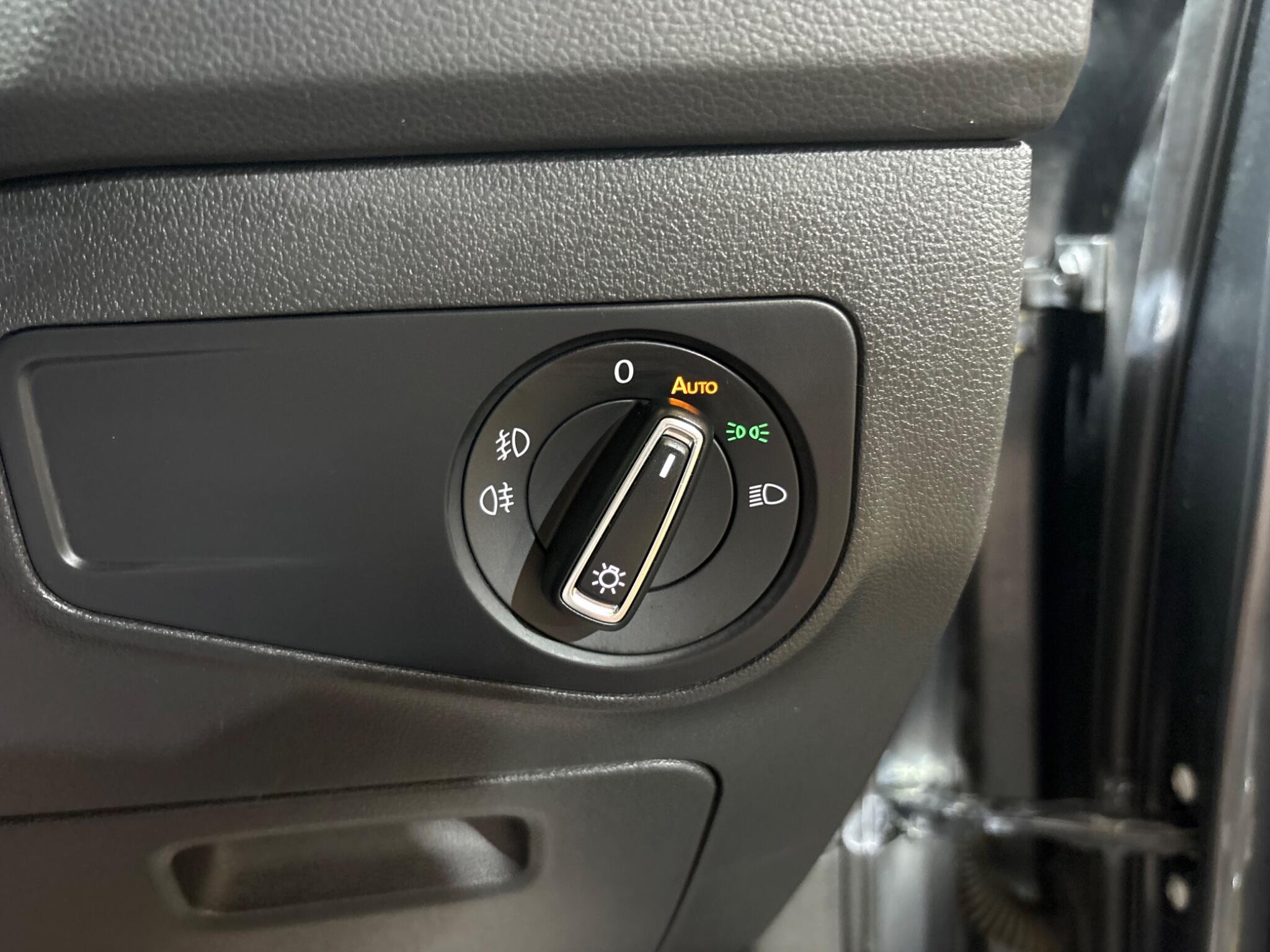 Volkswagen Tiguan view 37