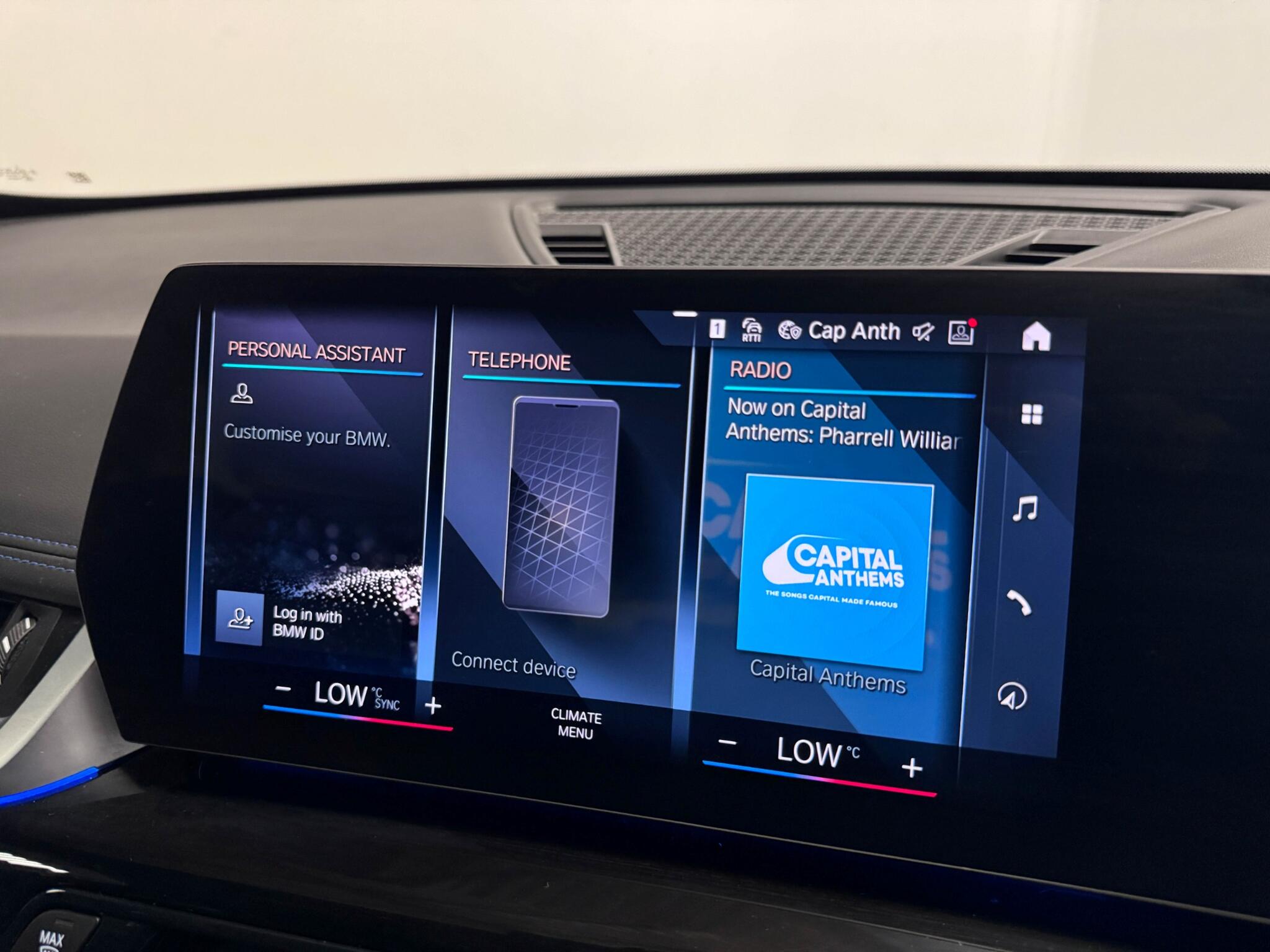 BMW Ix1 view 40