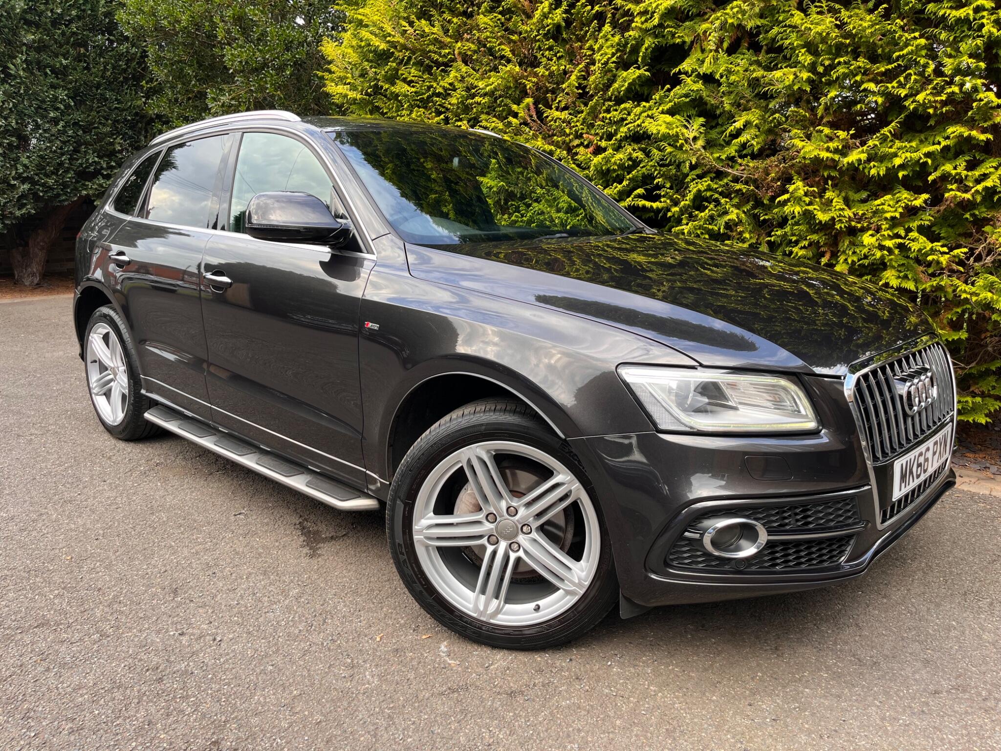Audi Q5 view 20