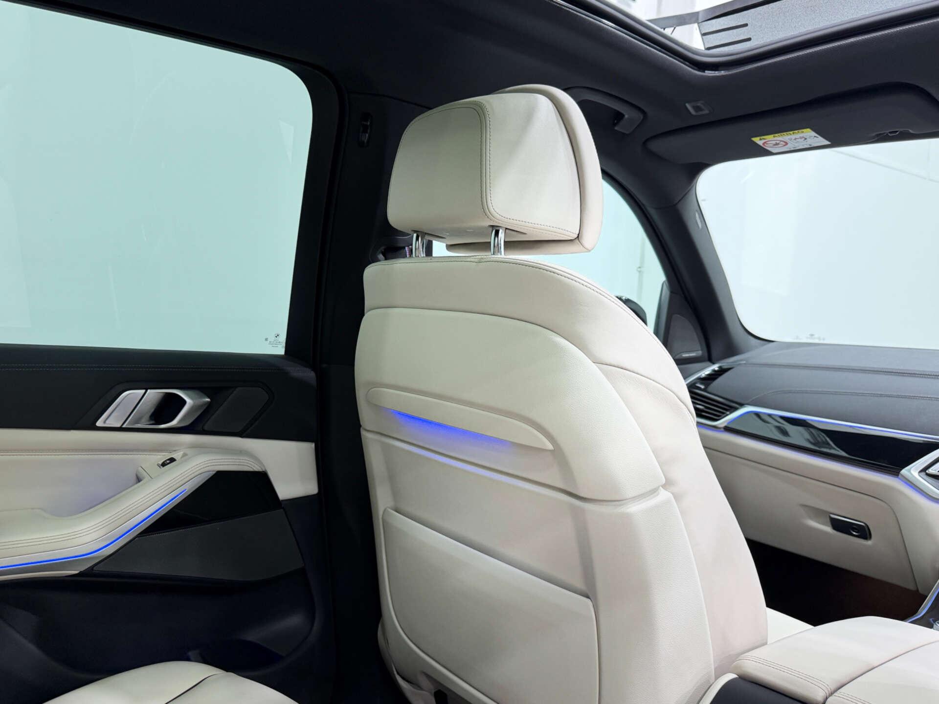 BMW X5 view 18