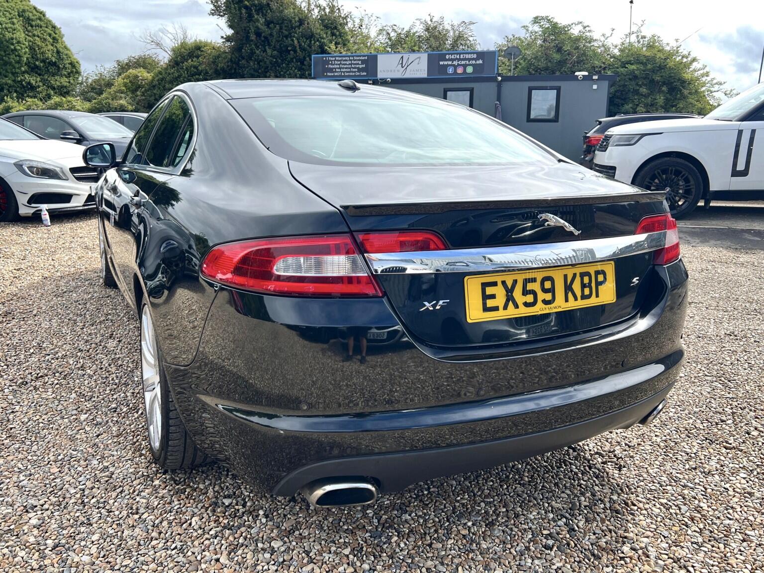 Jaguar XF view 6