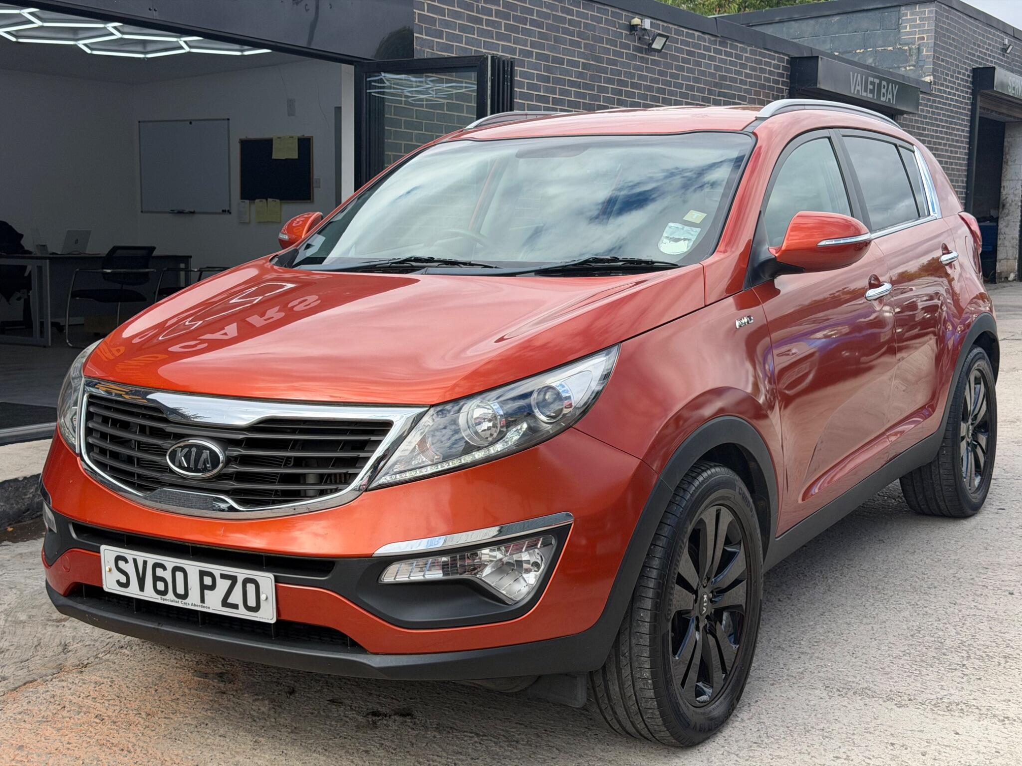 2010 Kia Sportage in Orange for sale