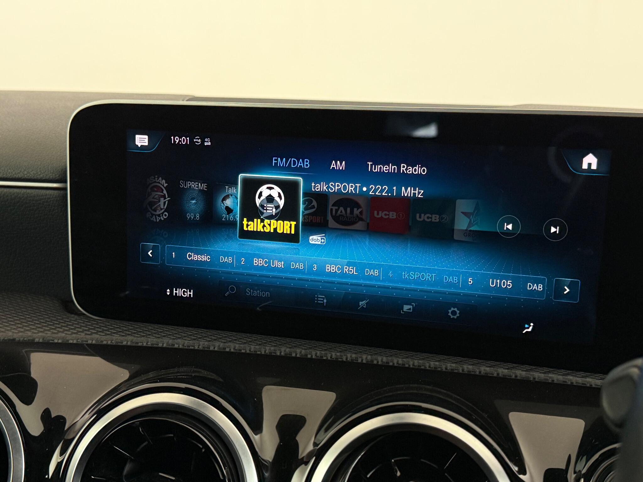 Mercedes-Benz A-Class view 26