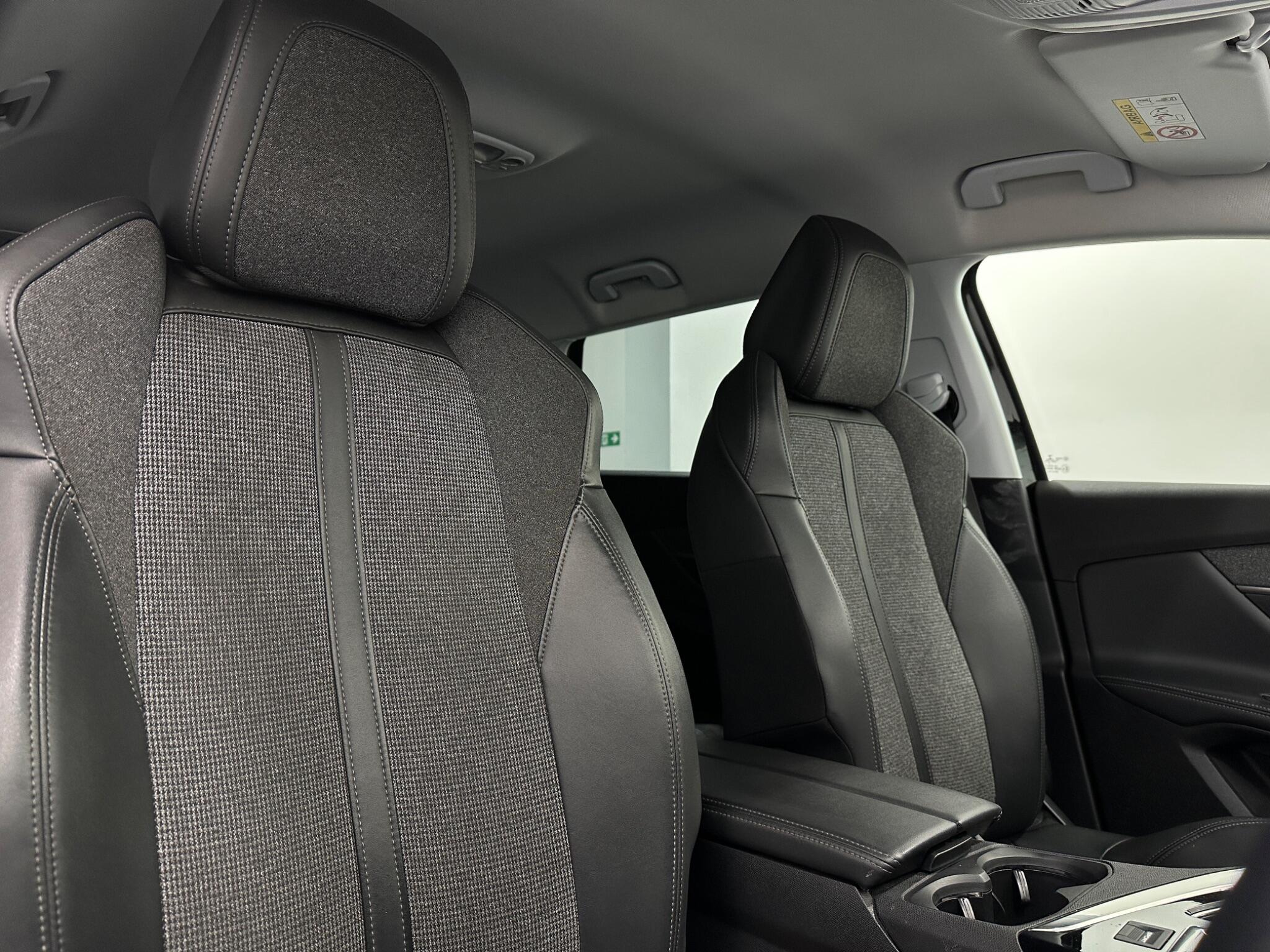 Peugeot 5008 view 31