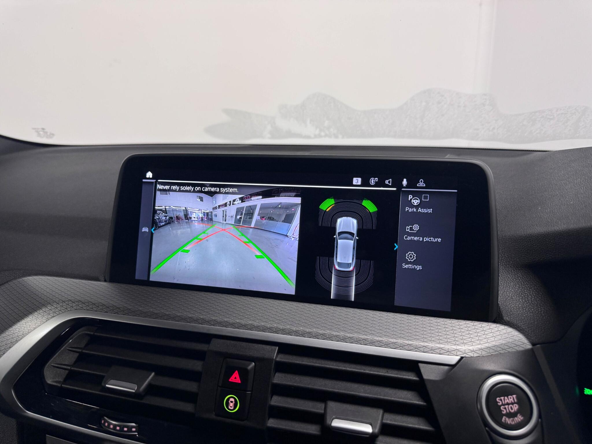 BMW X4 view 12