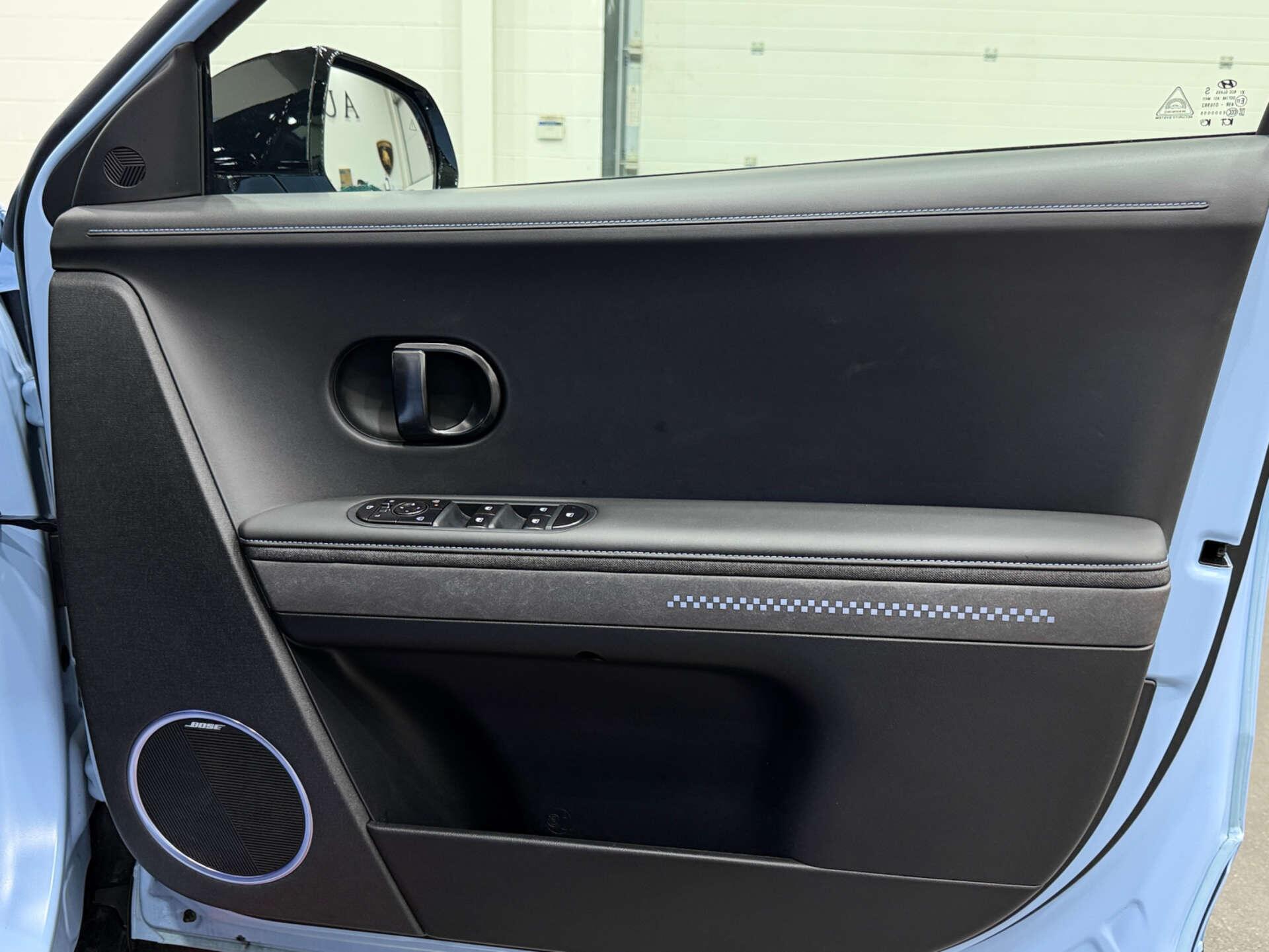 Hyundai IONIQ 5 view 39