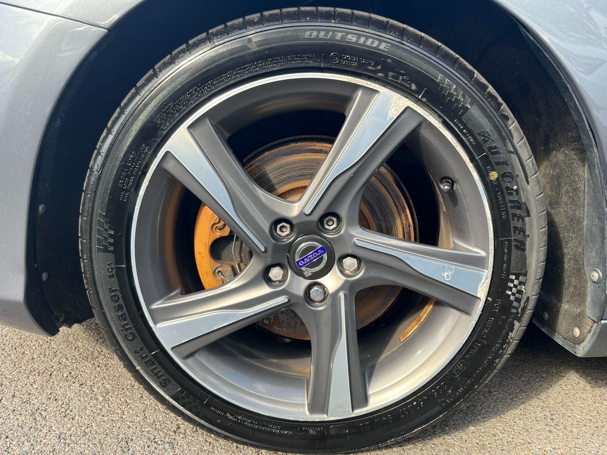 Volvo V40 view 39