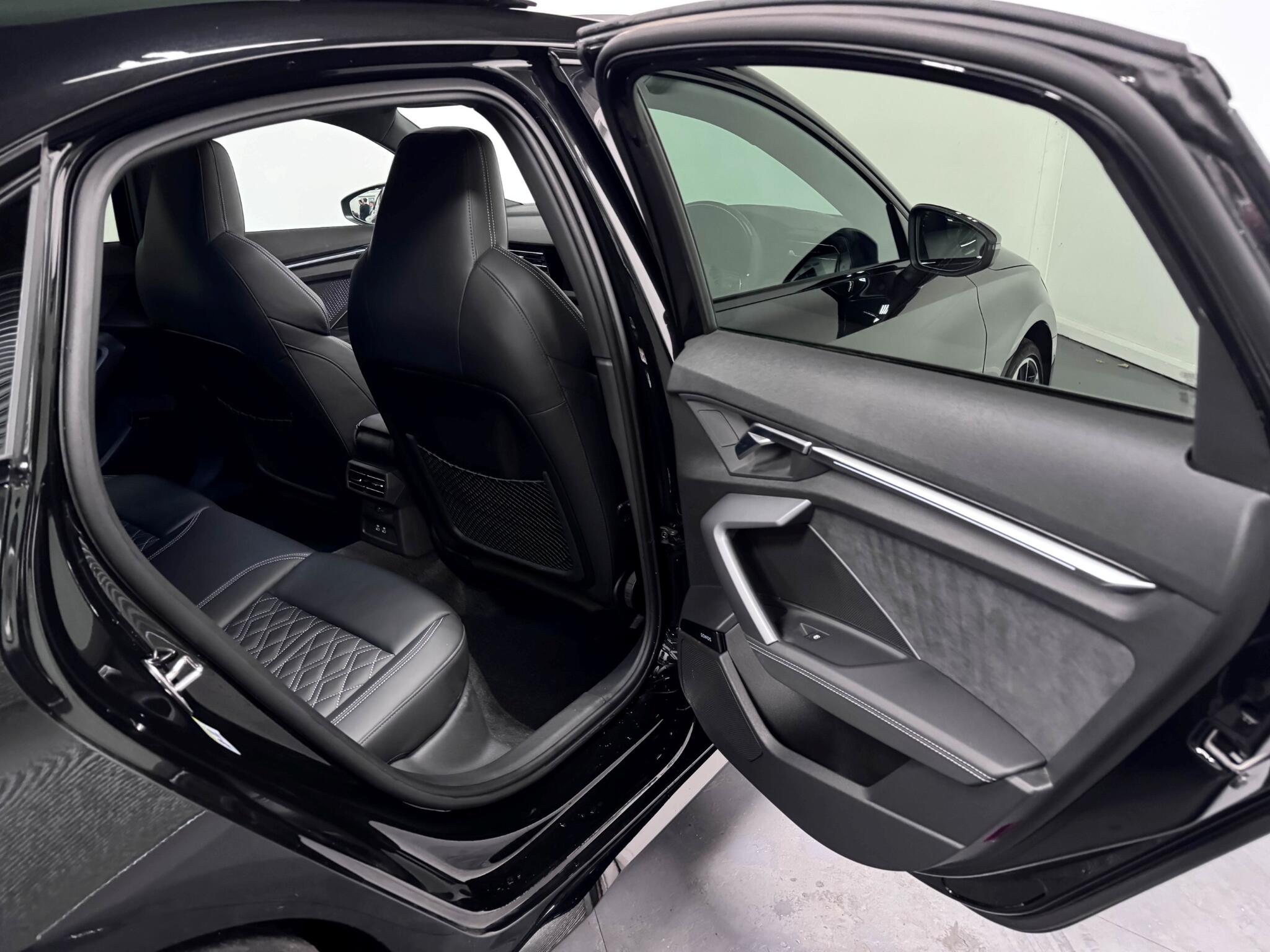 Audi S3 view 29