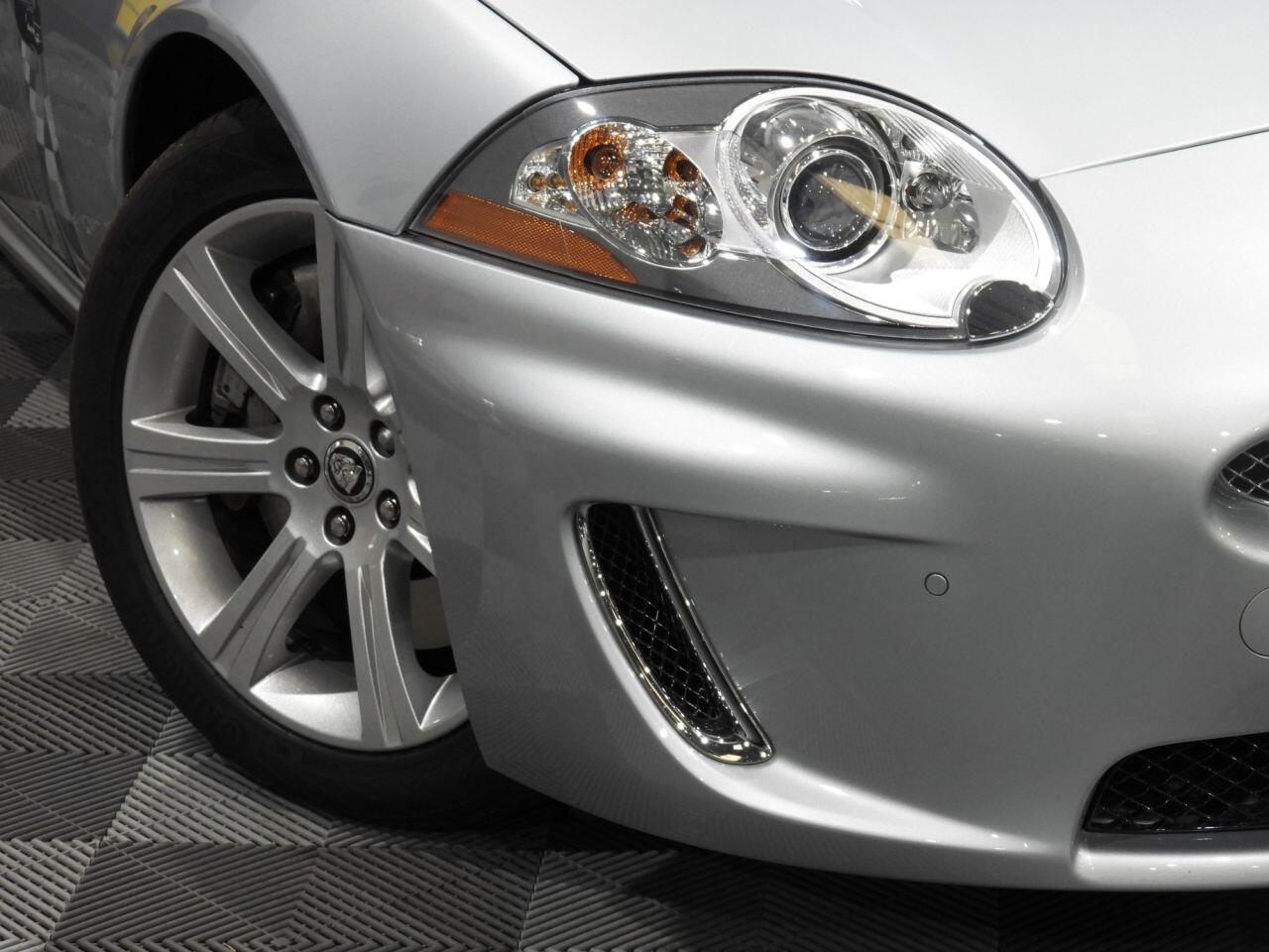 Jaguar XK view 2
