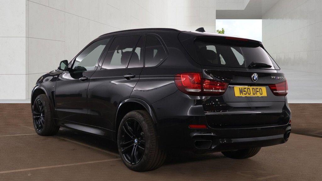 BMW X5 view 12
