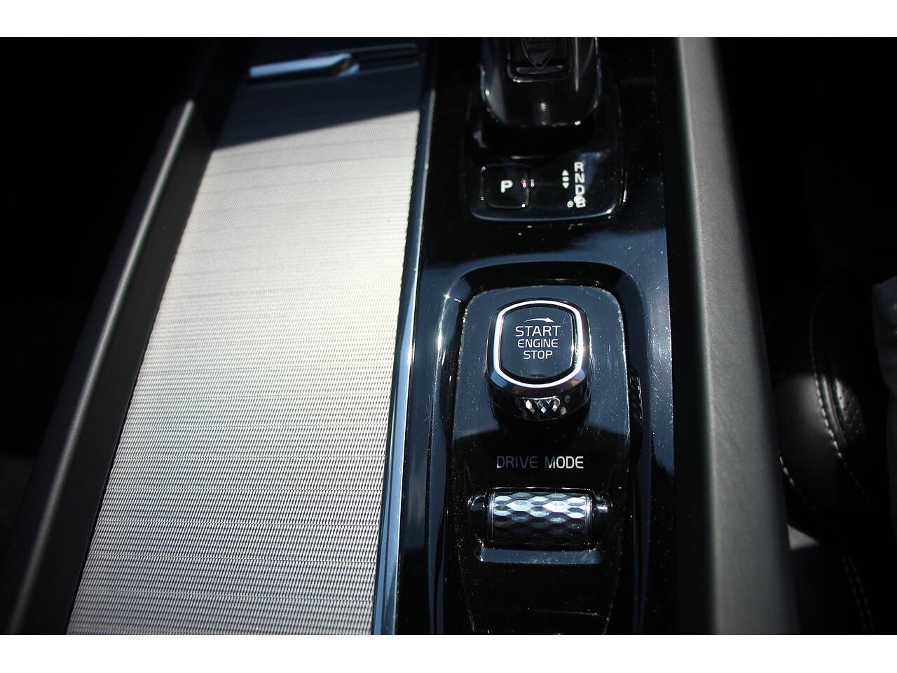 Volvo XC60 view 31