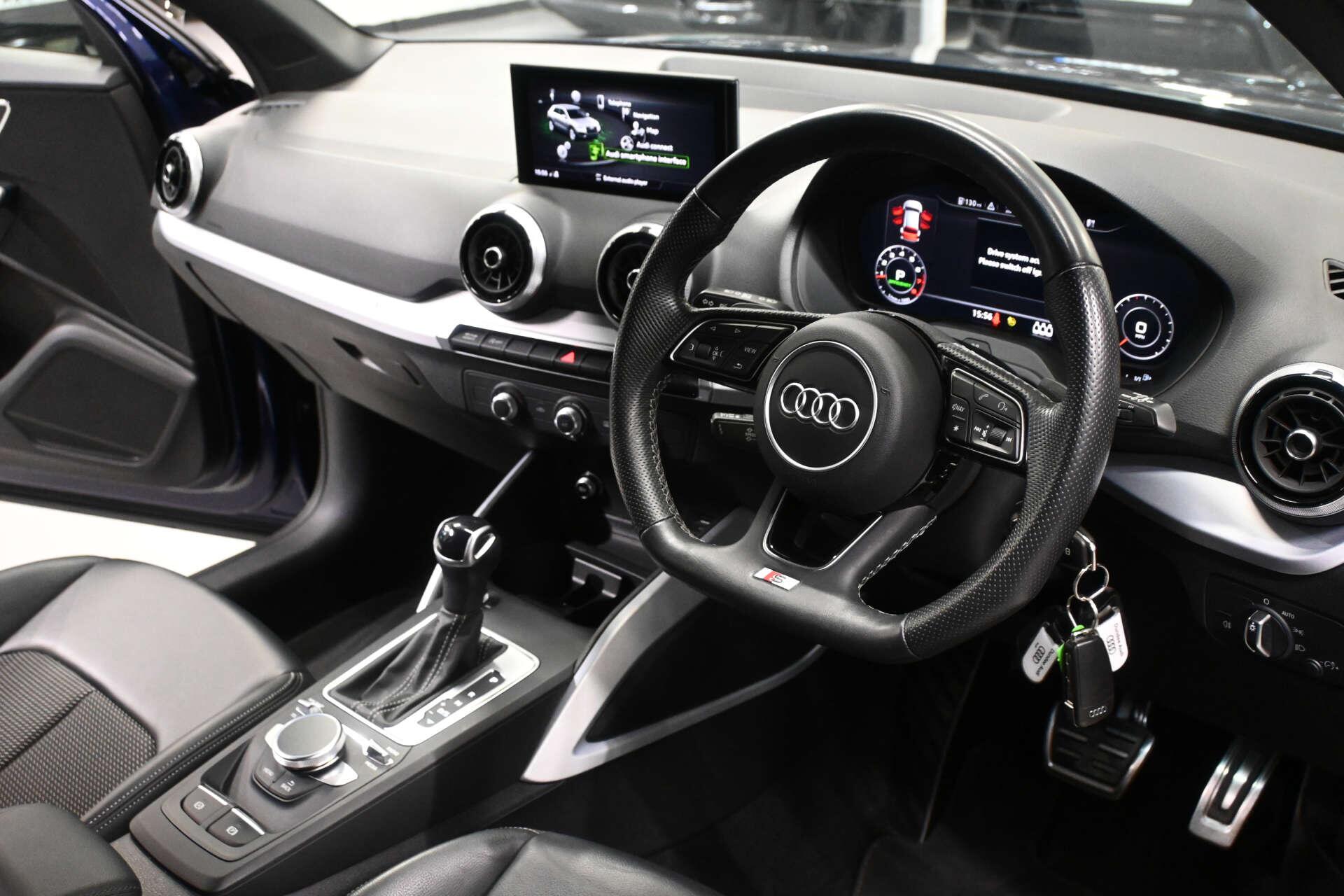 Audi Q2 view 27