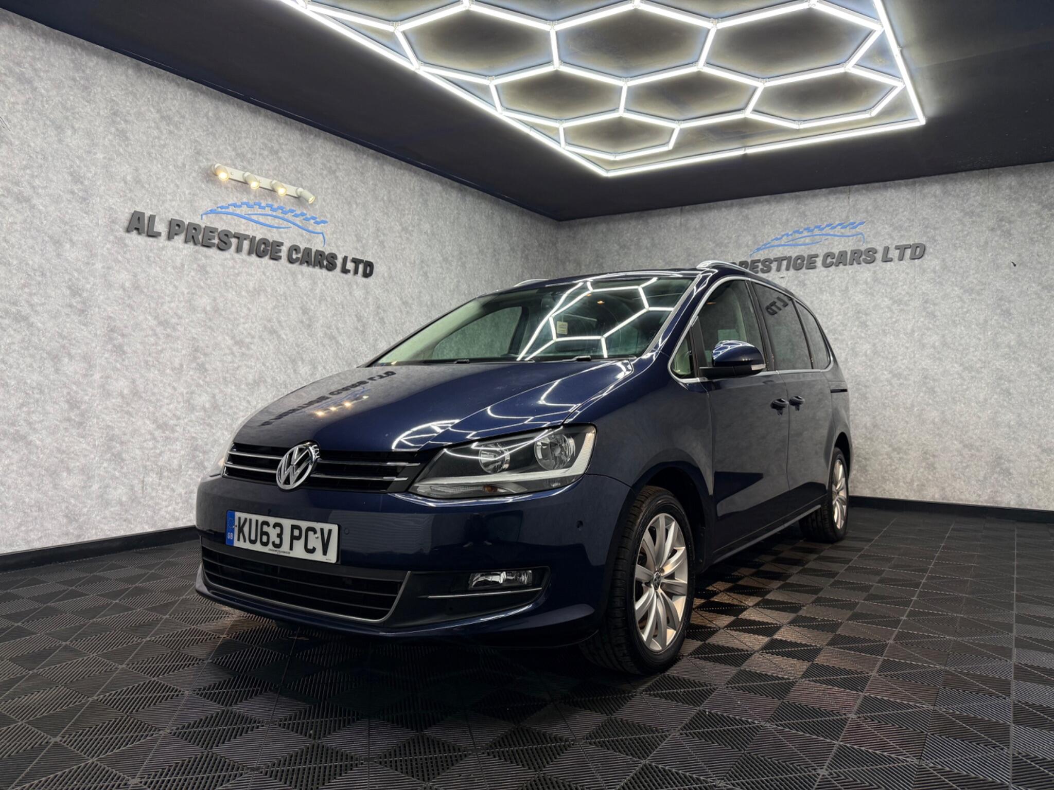 Volkswagen Sharan main image
