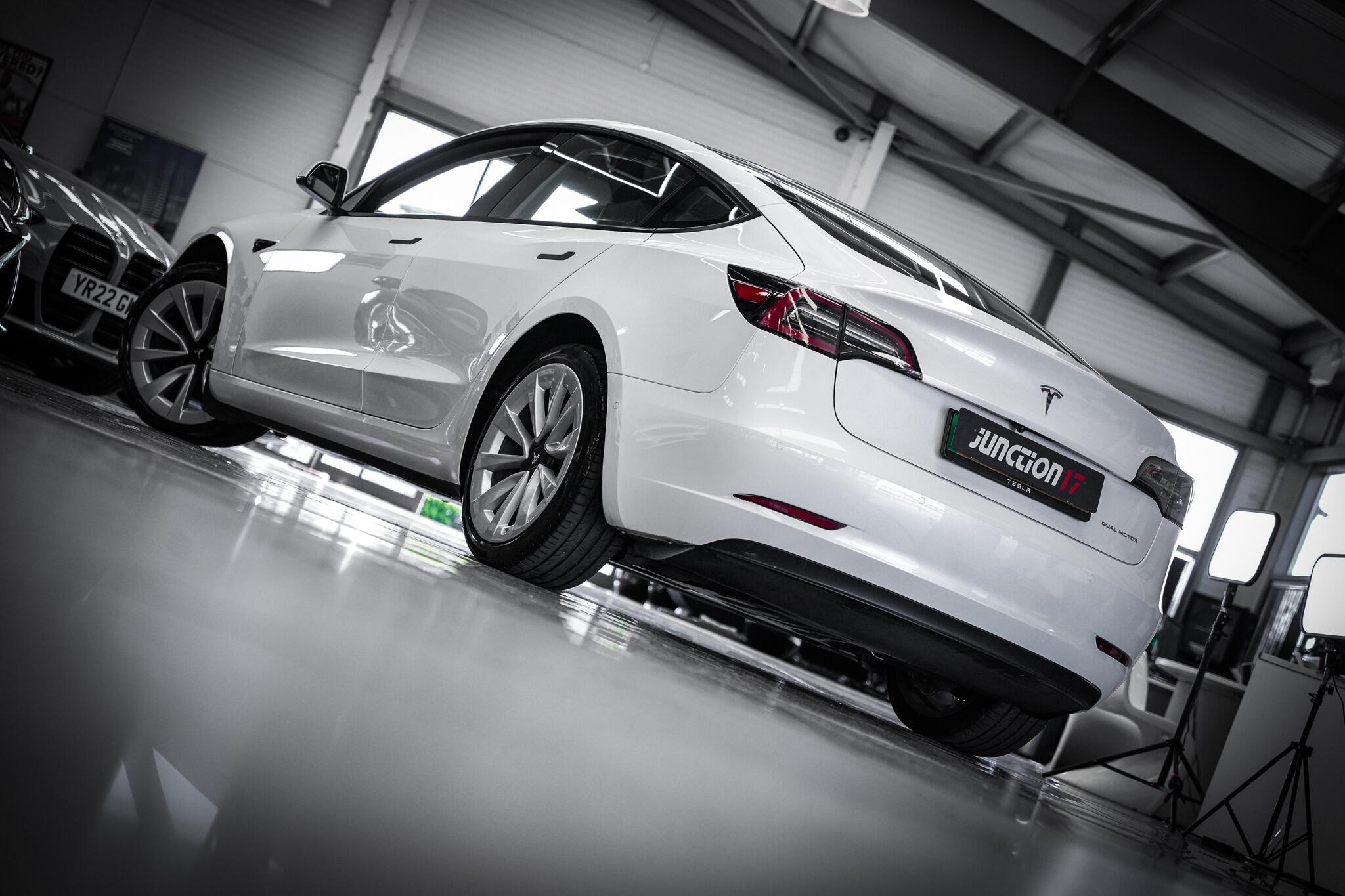 Tesla Model 3 view 7