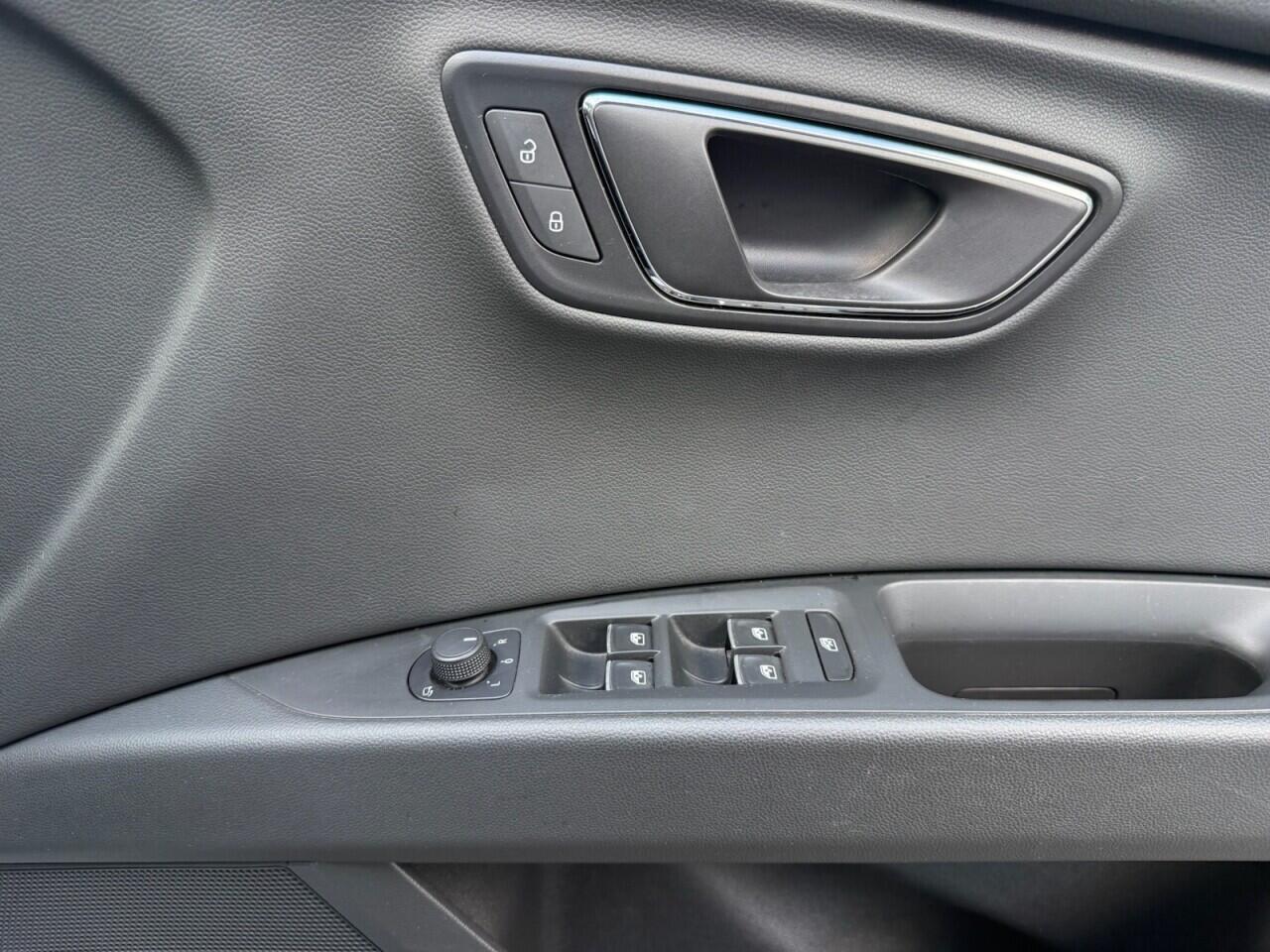 Seat Leon Leon view 21
